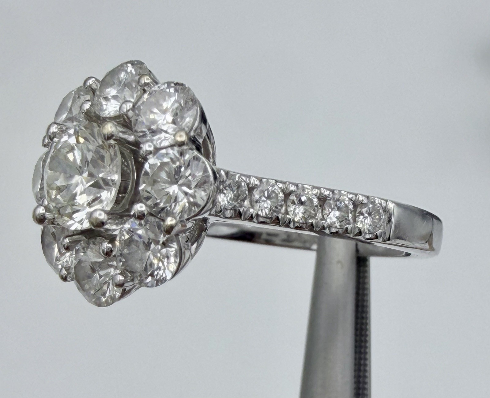 GORGEOUS 18K WHITE GOLD & NATURAL DIAMOND CLUSTER RING 2.29 CTW “JGJ” 6 3/4