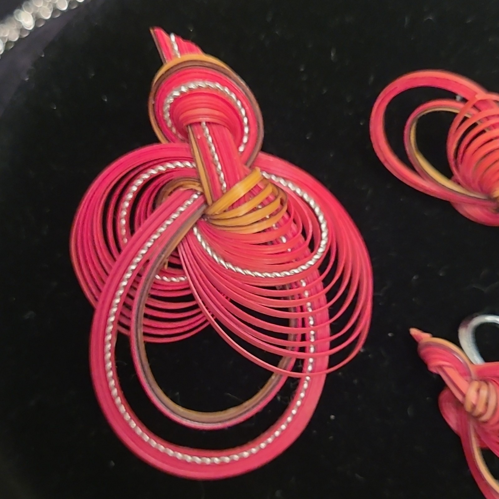 Vintage Signed Red Reed Bamboo Loop Pin Brooch & Screw-Back Earrings Set Women