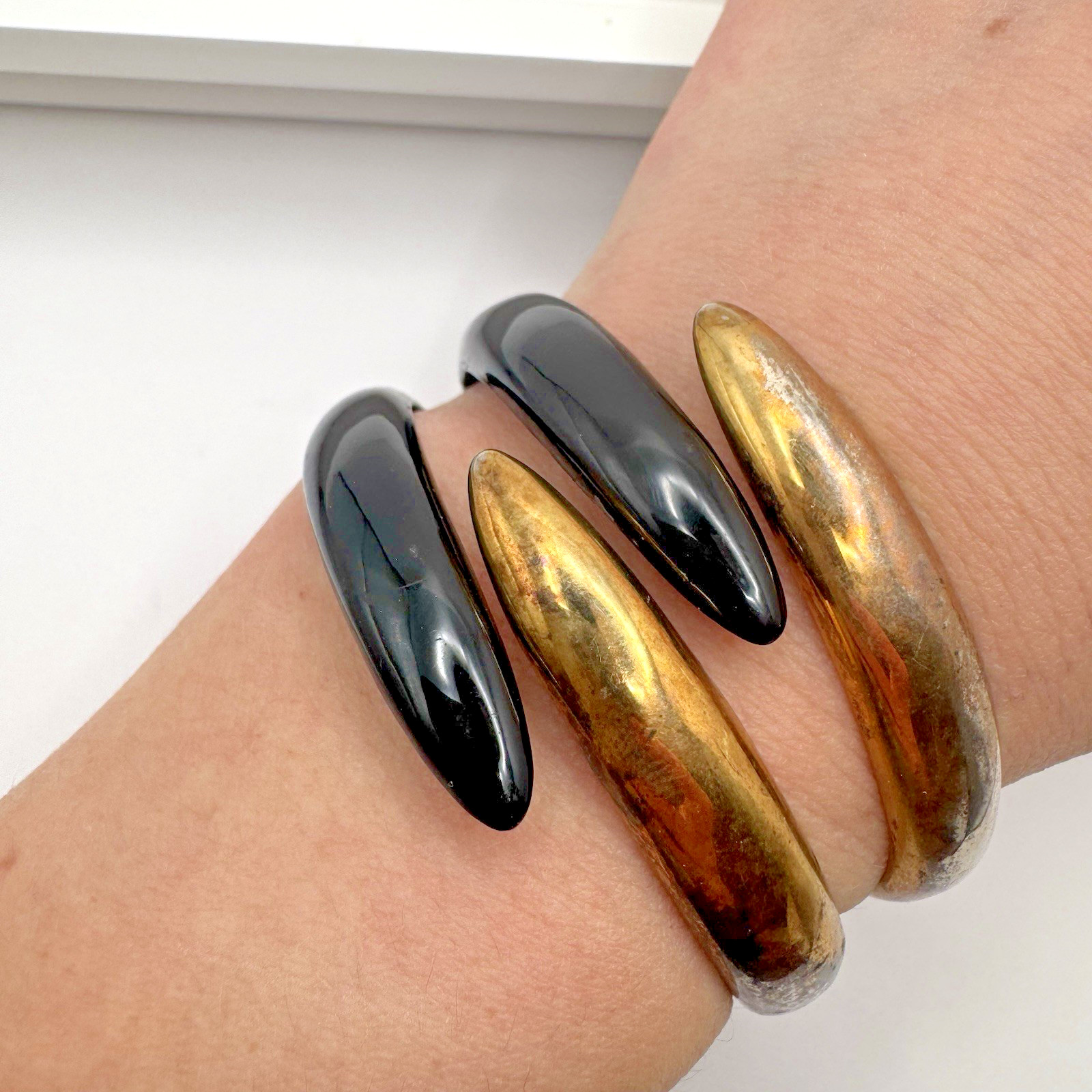 Metal Clamper Claw Vintage Black and Gold Tone Bangle Bracelet fits 6-8” Bold