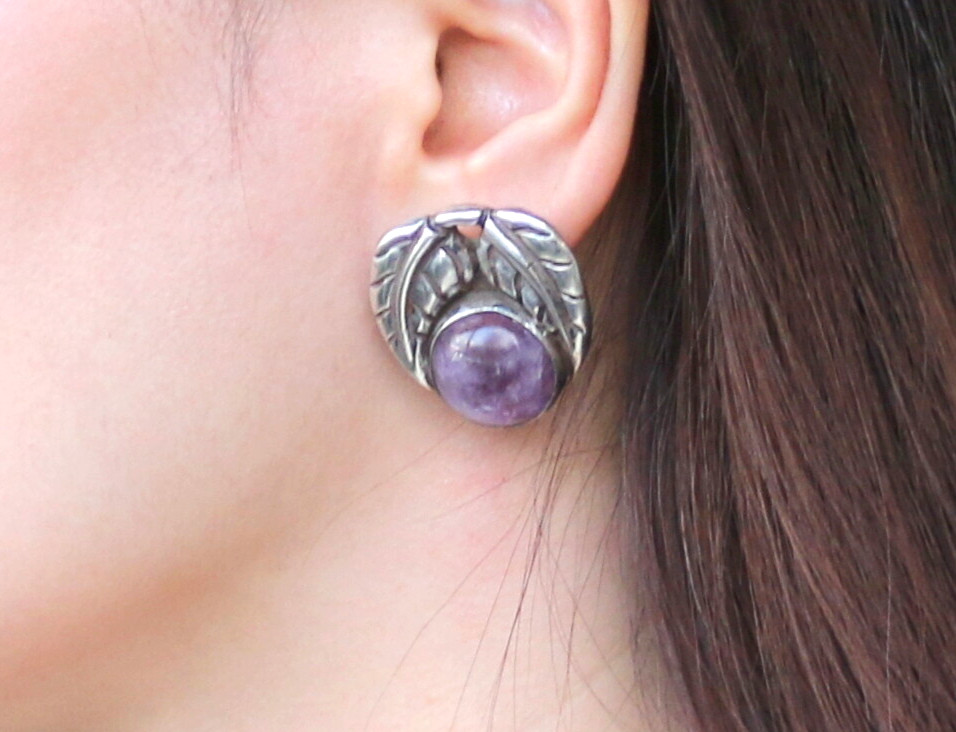 Vintage Los Castillo Taxco Mexico Sterling Amethyst Leaf Screw Clip On Earrings