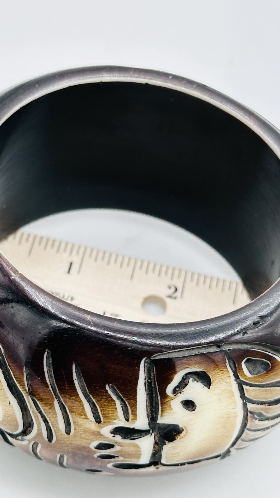 Vintage Wide Carved Bangle Bracelet Tribal Safari Animal Brown Cream Statemen