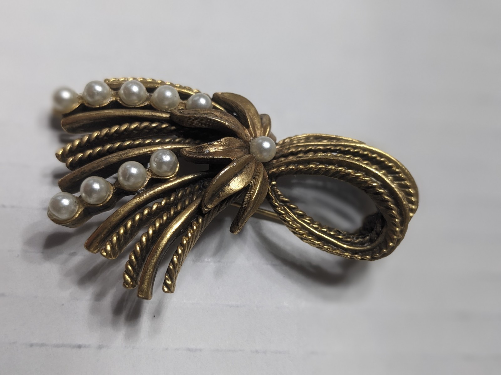 Vintage Gold Tone Bow Brooch with Faux Pearls and Rollover Safety Clasp Chic