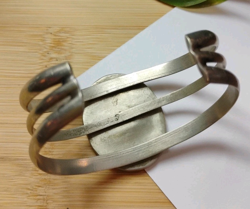 Vintage ABALONE/Mop Inlay Serene Tropical Beach Scene Silvery Cuff Bracelet!