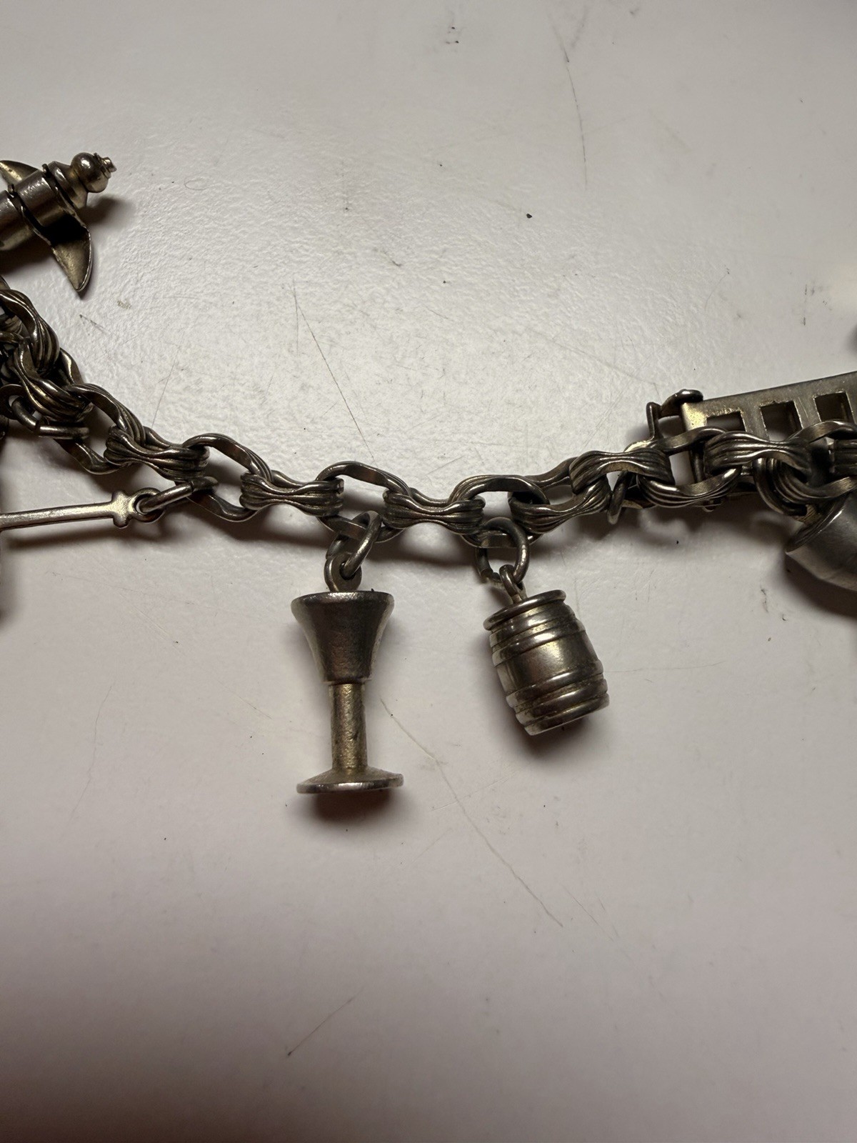 Vintage KENT Silver Tone CHARM BRACELET Signed w/15 Charms 6 1/2 Inch