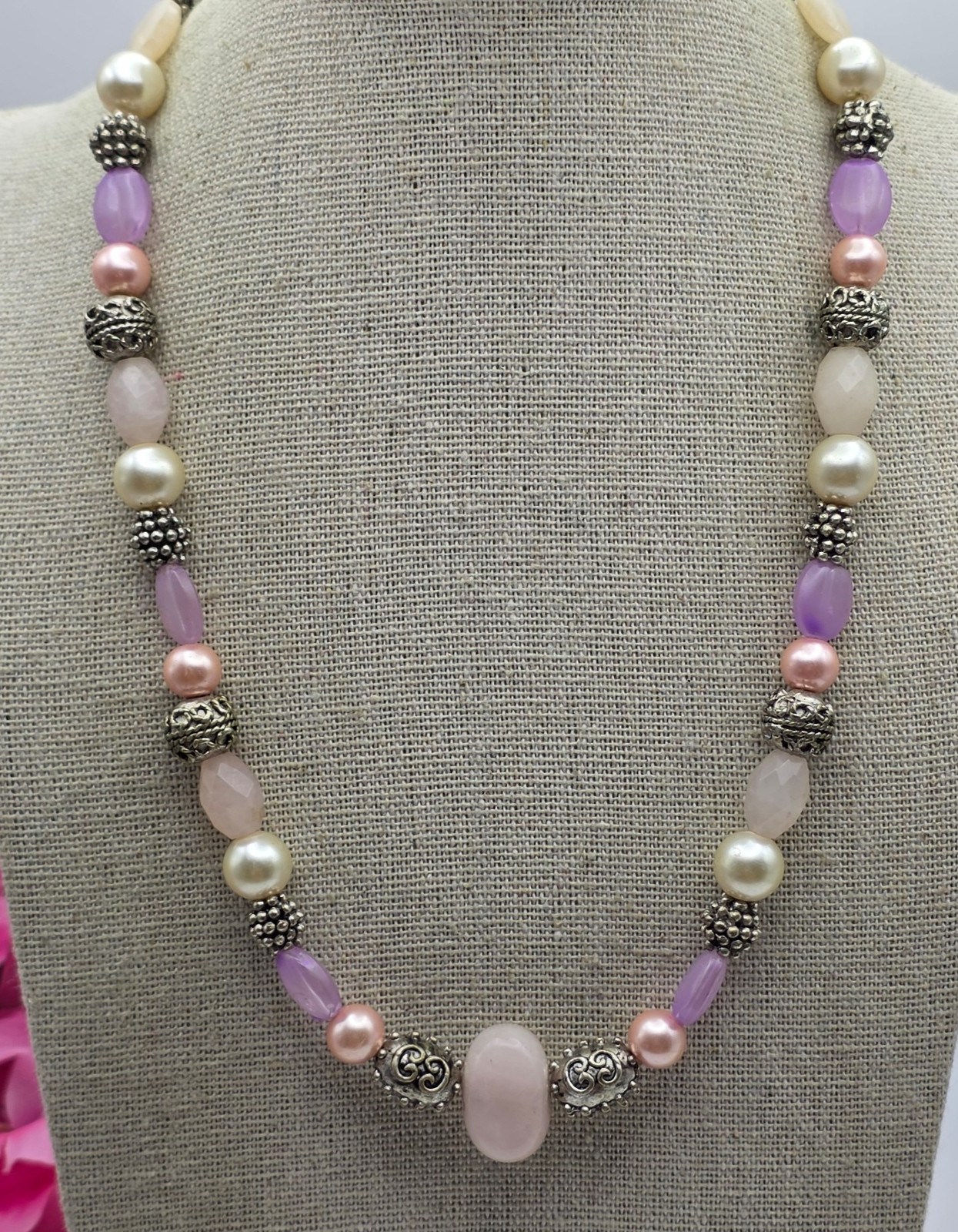 Vintage George Pink Lavender Lucite Faux Pearl Beaded Necklace 18 In Silver Tone