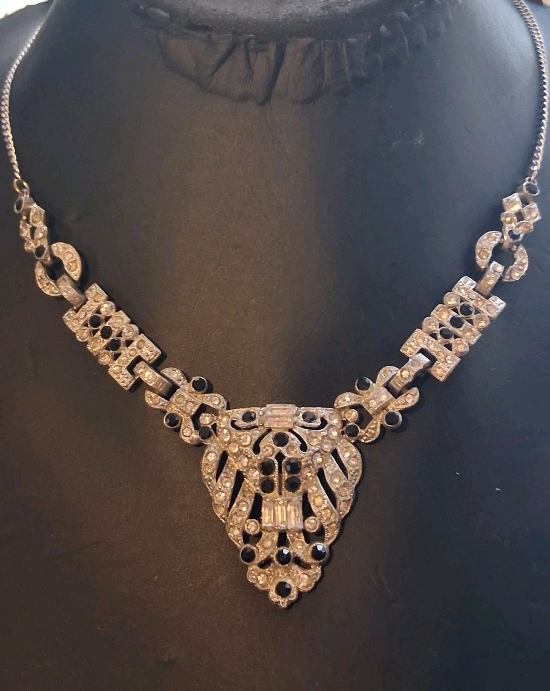Art deco pot metal geometric style necklace w/black & clear stones
