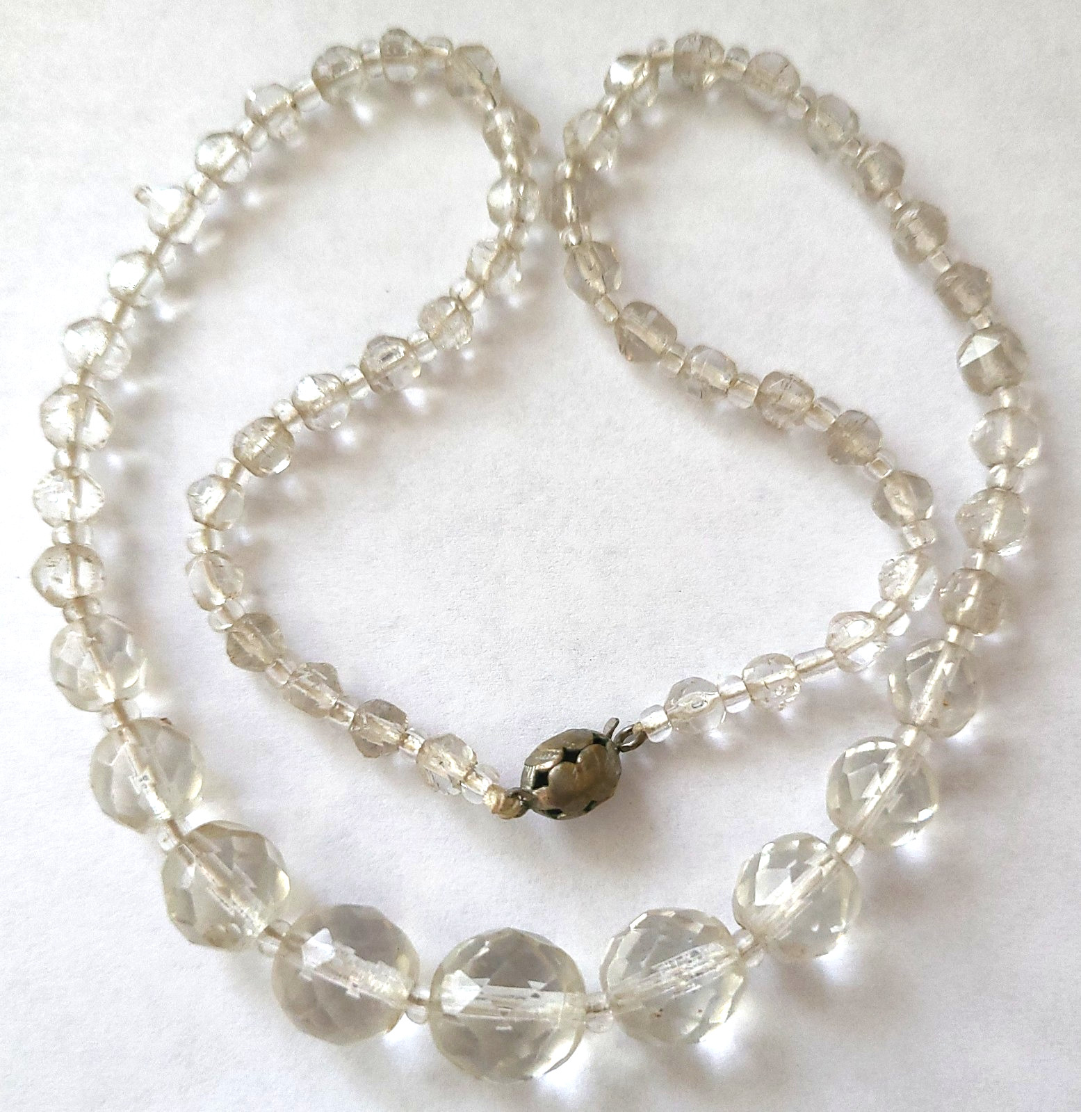 VINTAGE STUNNING SILVER TONE CLEAR FACETED GLASS NECKLACE