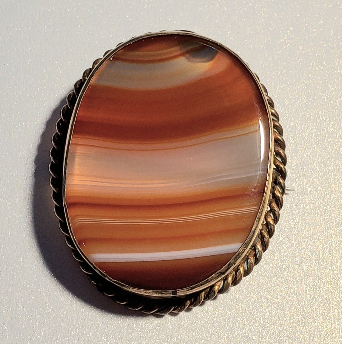 Antique Victorian Pendant / Brooch Banded Agate Twisted Rope Design Gold Filled