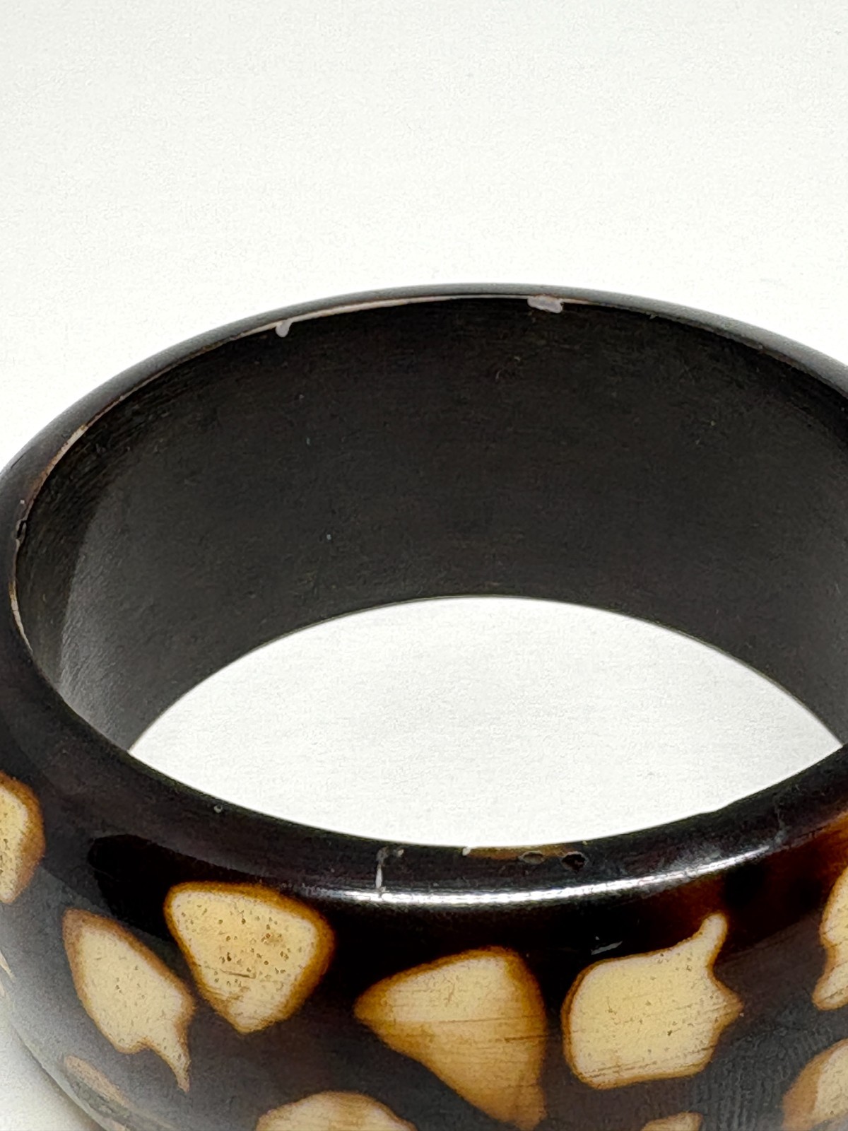 Vintage Chunky Animal Giraffe Print Brown White Acrylic Wide Bangle Bracelet