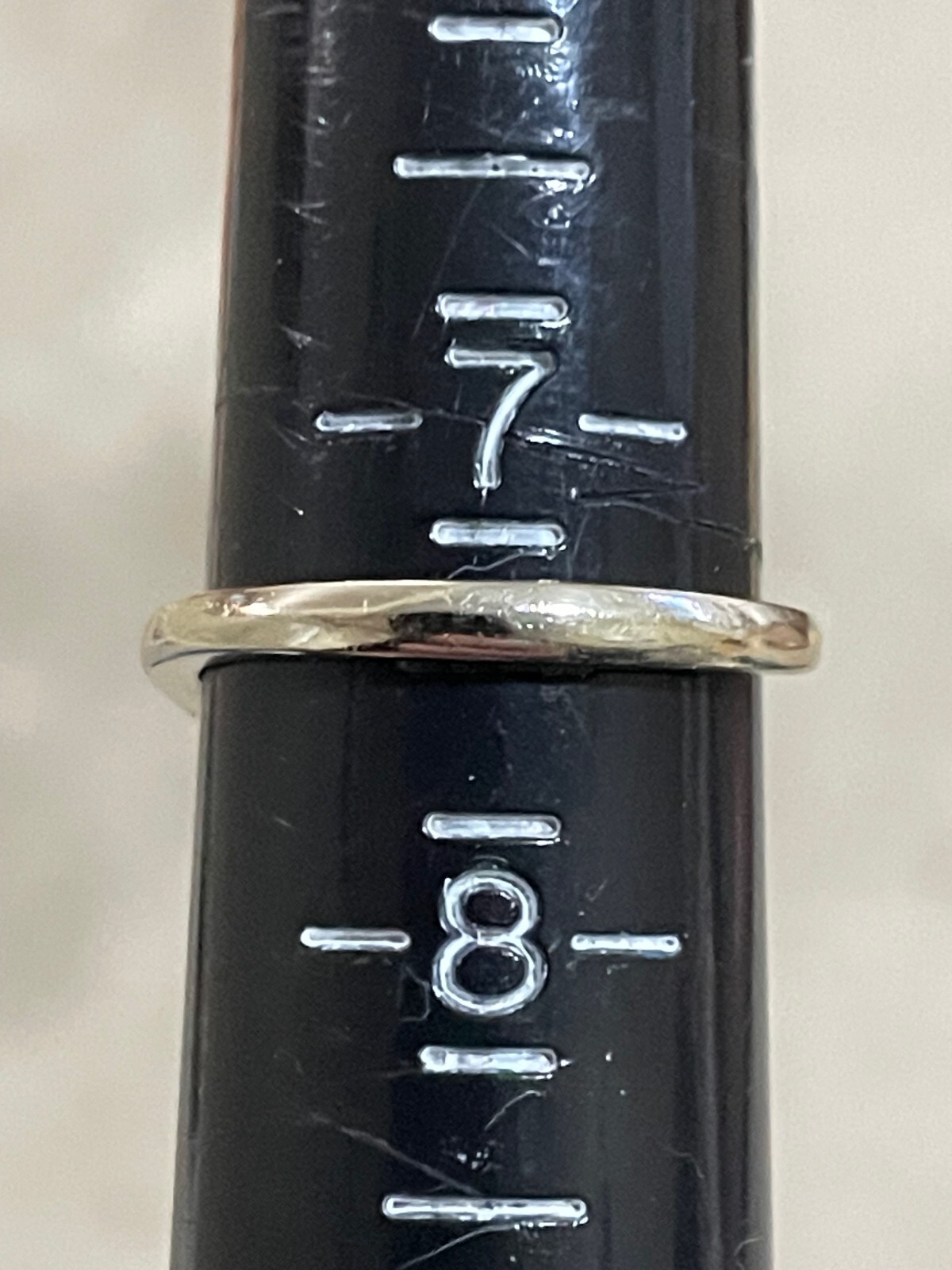18K WHITE GOLD RED RUBY & DIAMOND RING SIZE 7.5