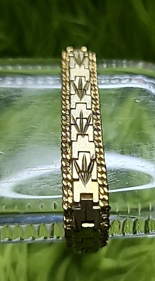 Vintage Bracelet Heavy Gold Plated Textured Diamond Cut Design with Safety Chain