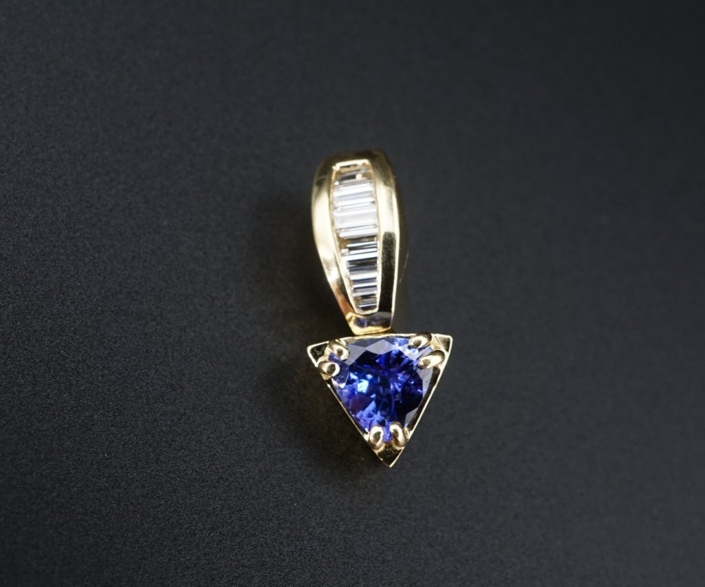 Vintage 14k 1ct Tanzanite Diamond Pendant Trillion Yellow Gold Natural PG2159