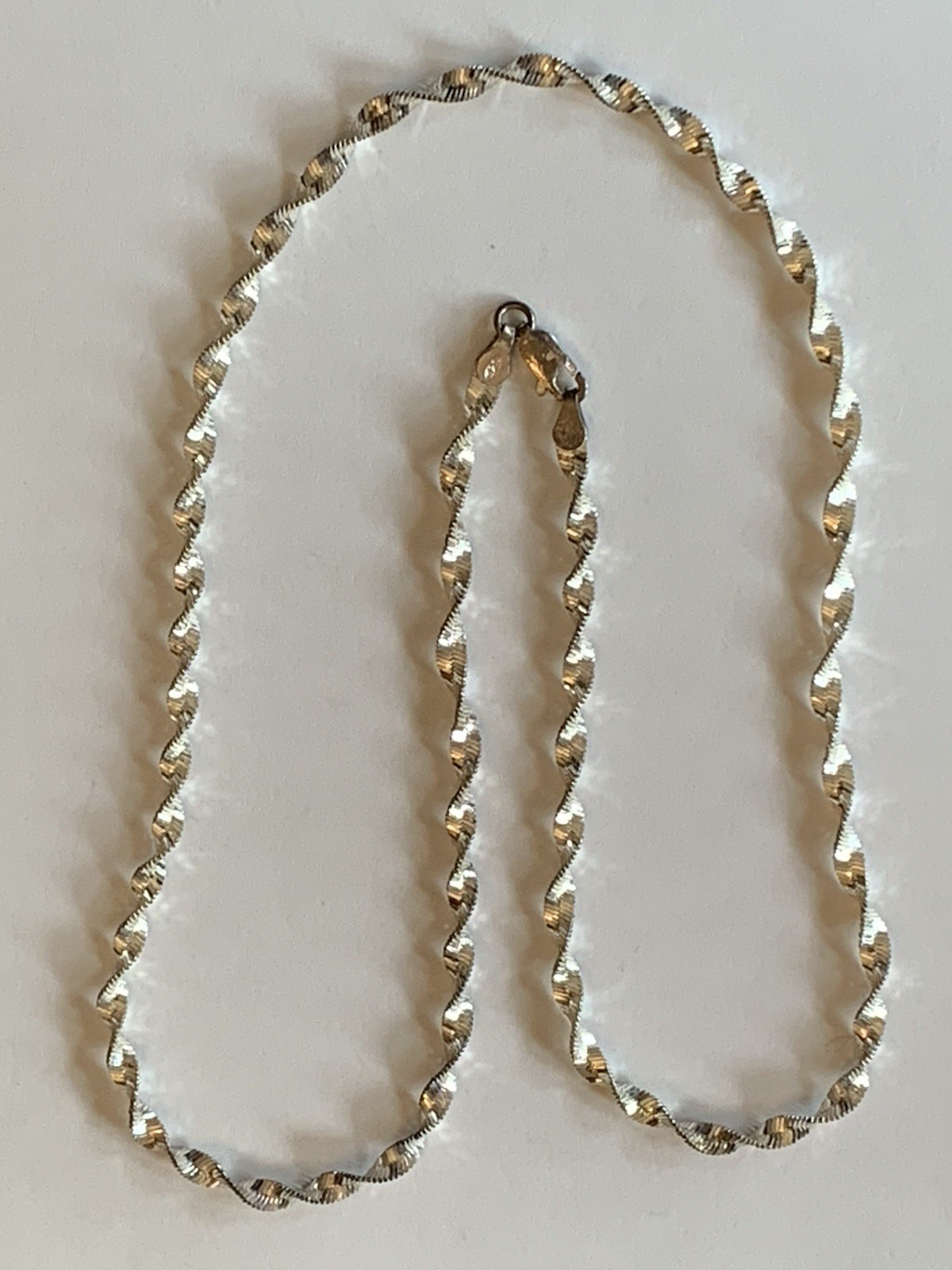 Vintage Sterling Silver 925 Twisted Herringbone Necklace Marked Italy 19 3/4”