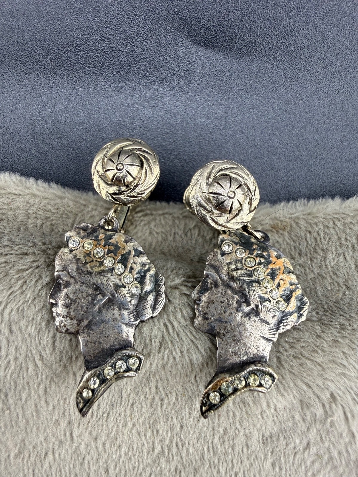 Vintage Vendome Clip On Earrings Silver Tone Woman