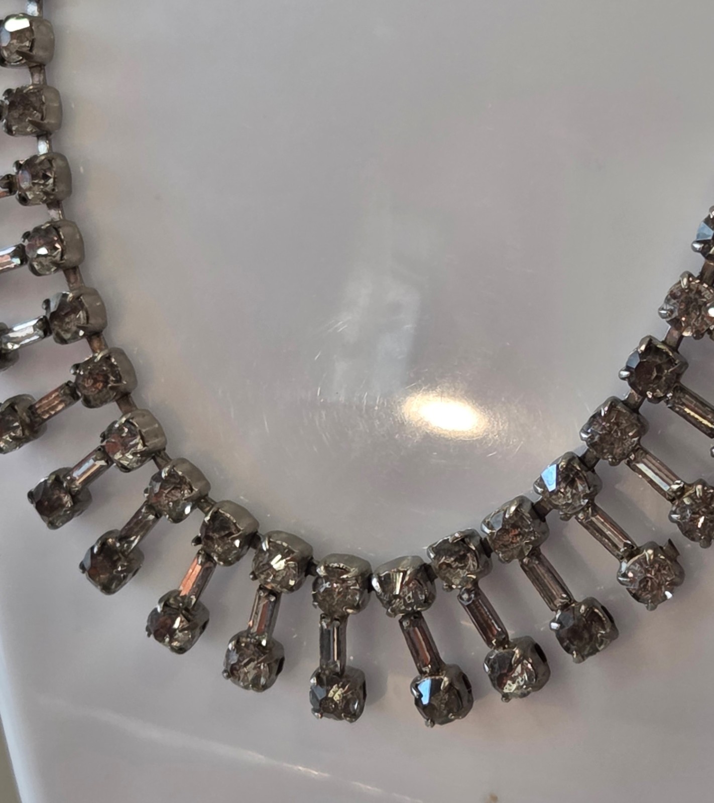 VINTAGE-RETRO STUNNING 1950’s Rhinestone Cocktail Icy Drip Necklace 16 in