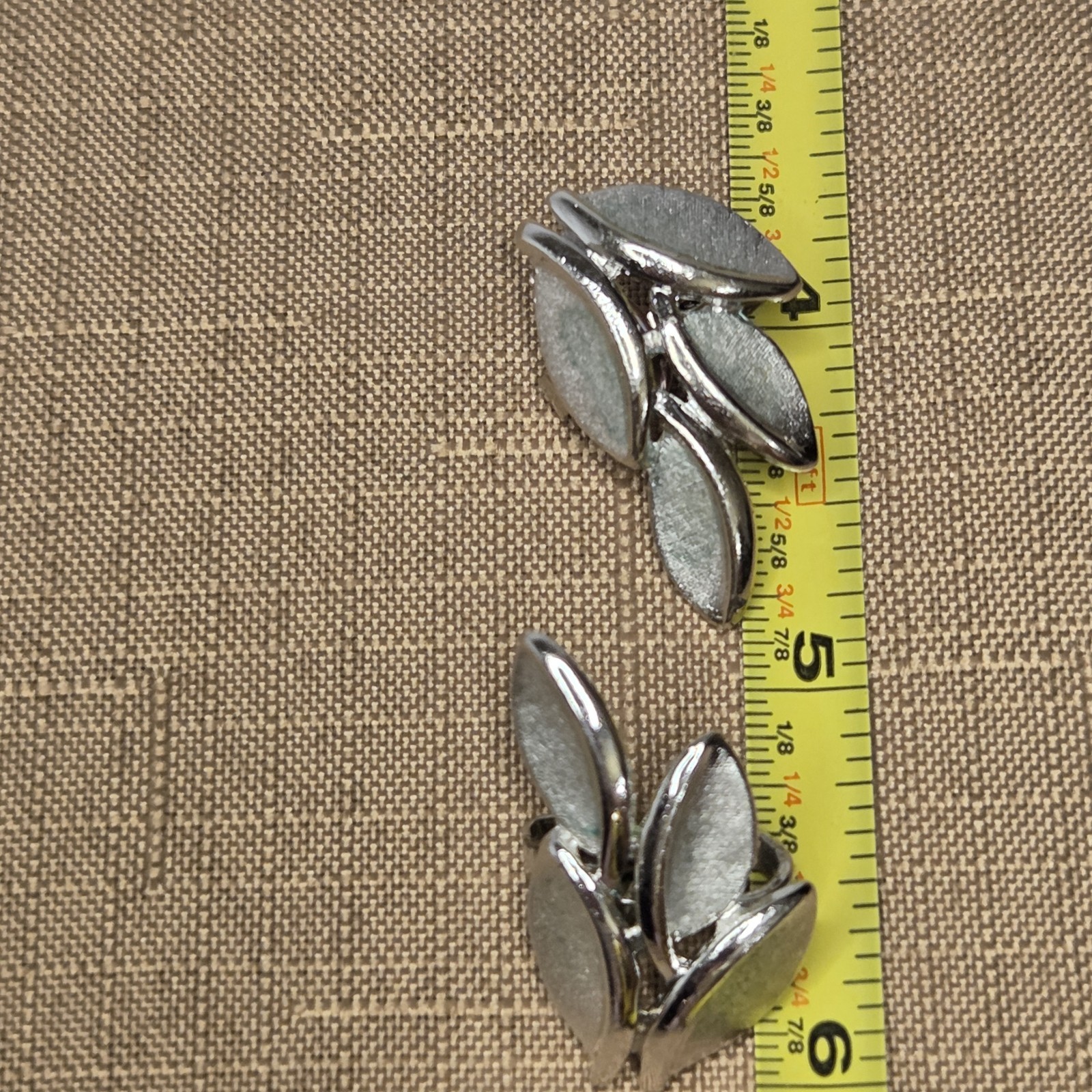 Lot Vintage 60s-80s Clip-On Earrings: Crown Trifari Silver Leaf, Monet & Pearl
