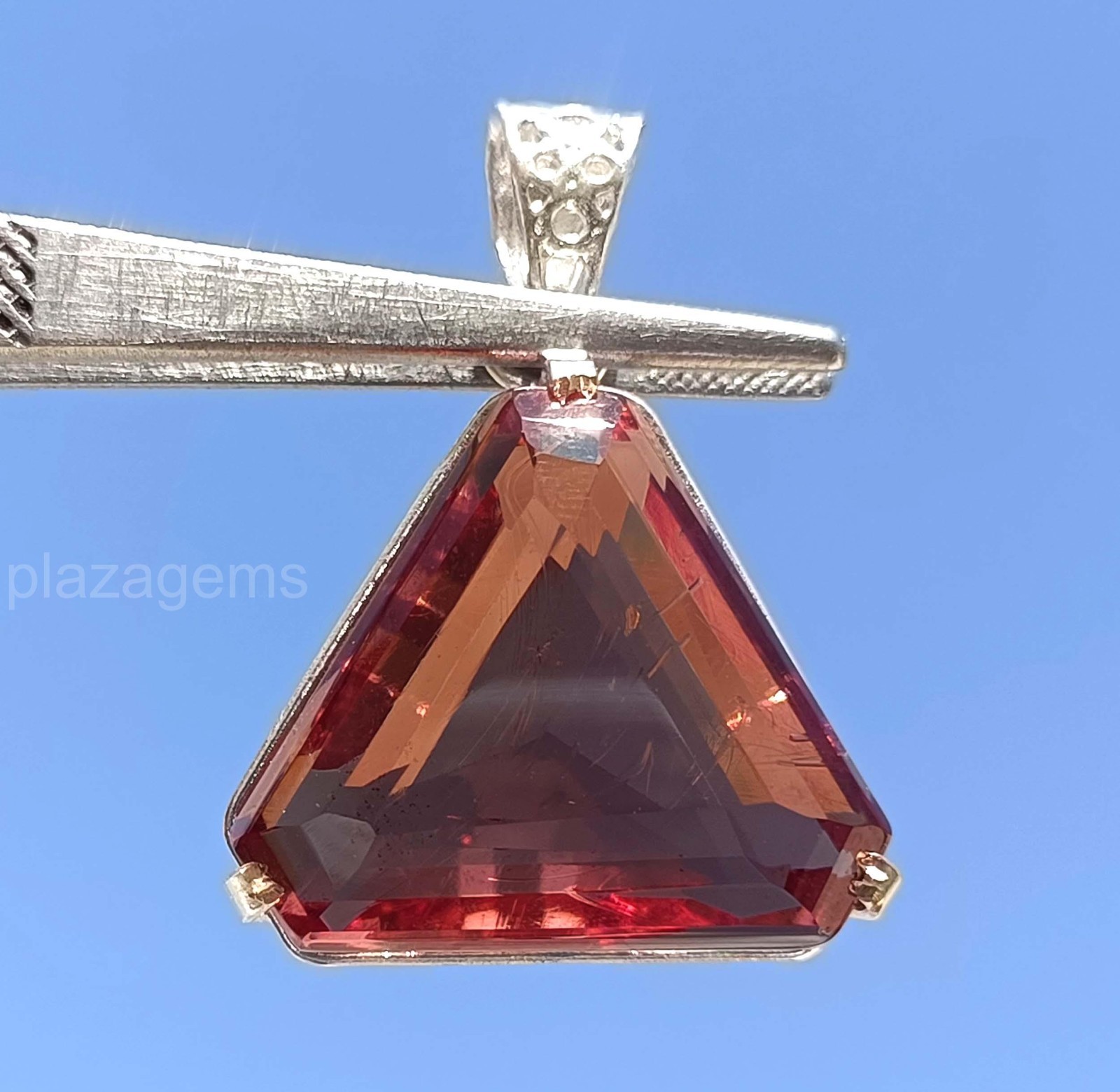 80.10 Ct Color-Change Alexandrite Pendant | Fancy Cut 39x29mm + 925 Chain 6DJZ