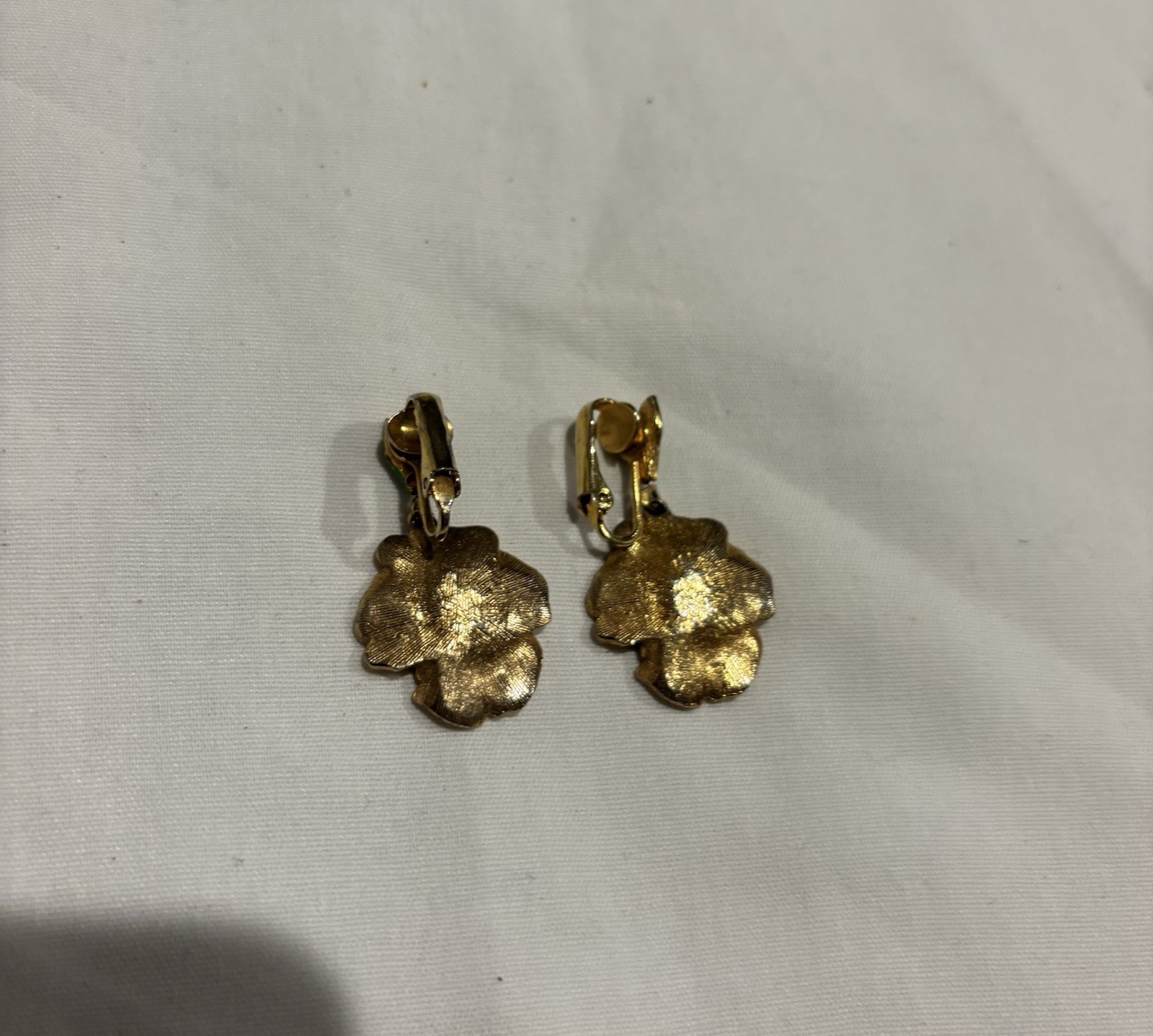 Vintage yellow enamel pansy flower clip earrings