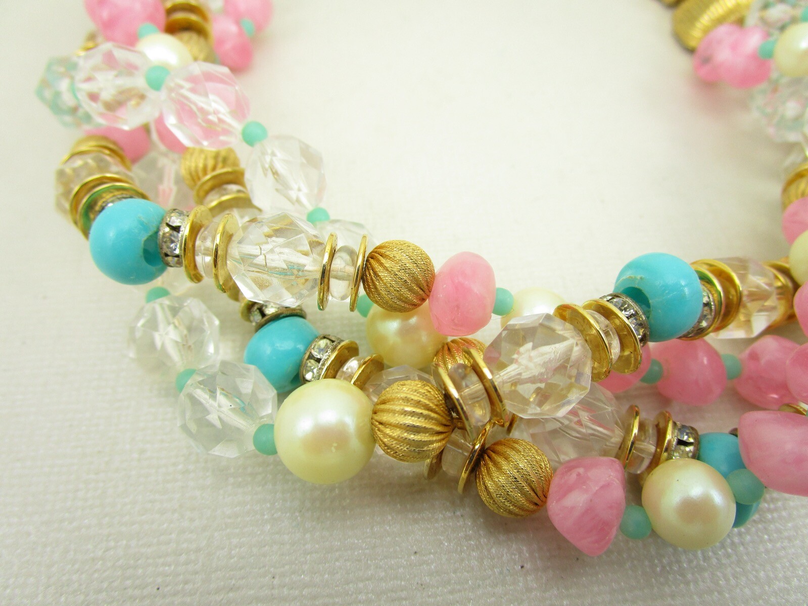 BEAUTIFUL GAY BOYER PASTEL GLASS BEAD 4 STRAND TORSADE CHOKER NECKLACE