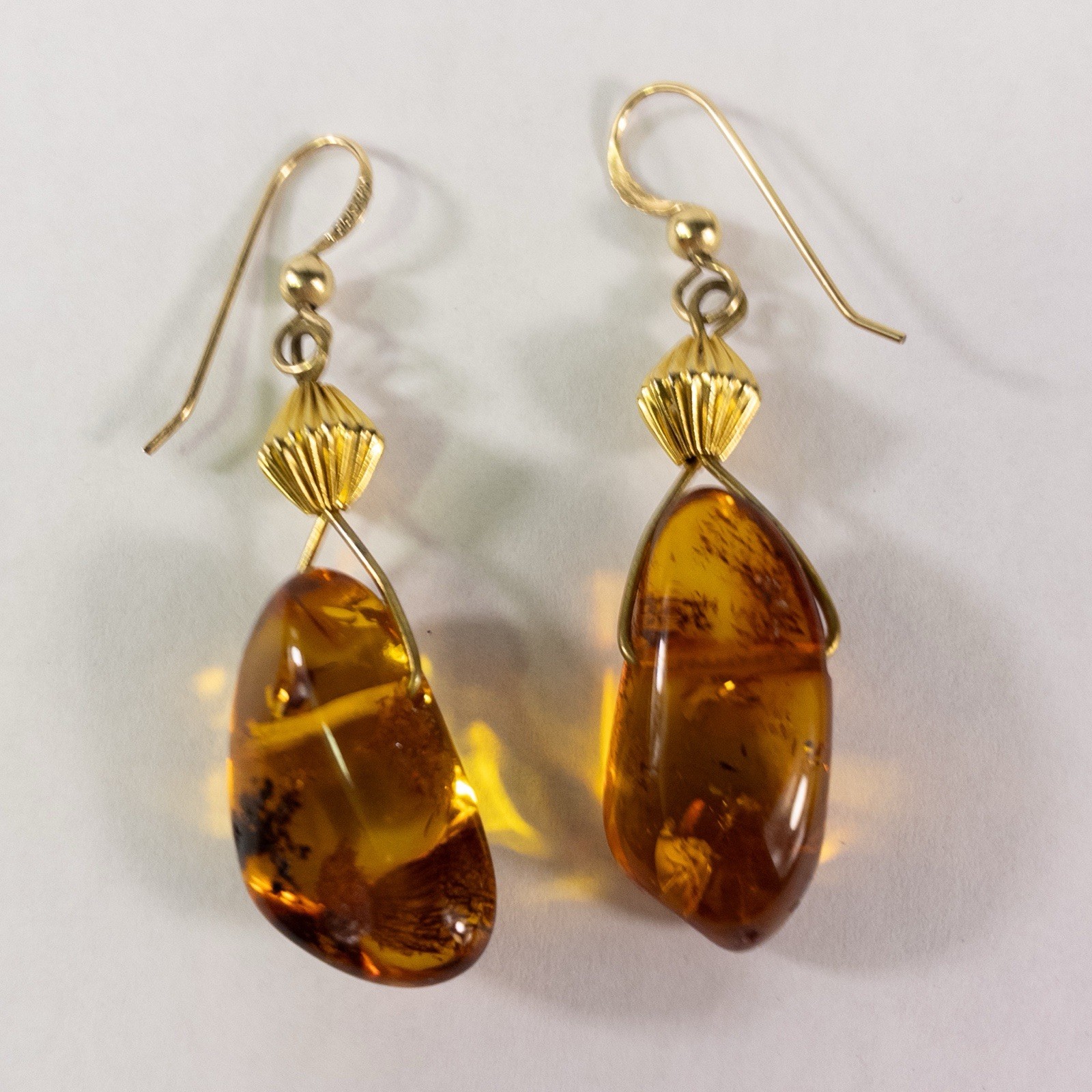 14K Gold Genuine Baltic Honey Amber Yellow Dangle Drop Earrings Art Deco