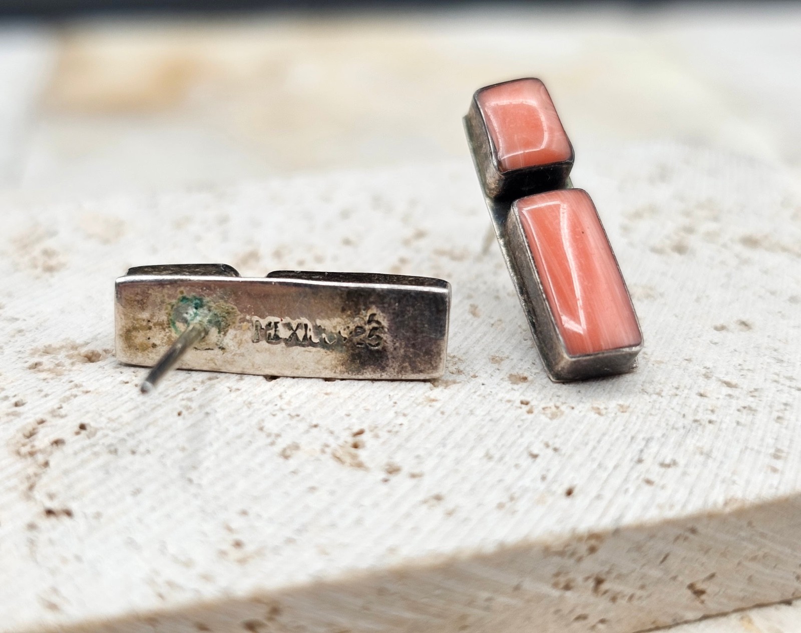 Vintage Mexico Sterling 925 Pink Salmon Colored Shell / Agate Pendant Earrings