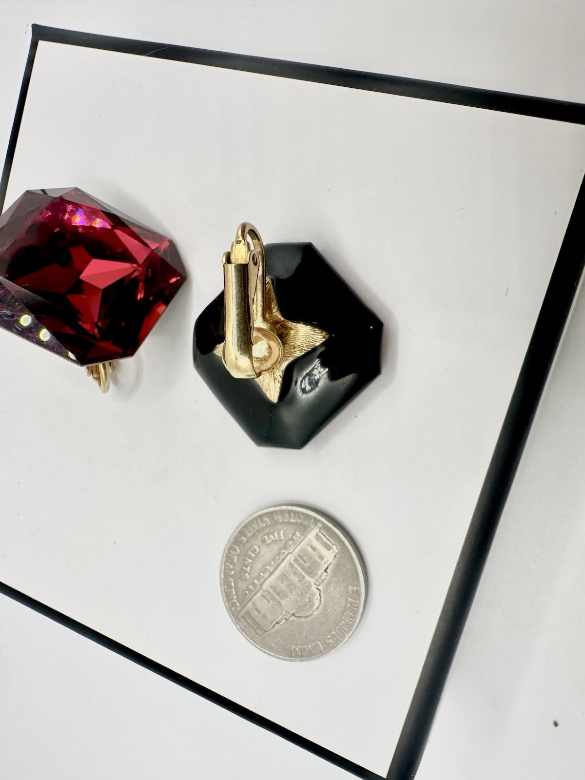 VTG Fuchsia Pink Red Crystal? Clip Earrings Gold Tone Runway Designer Rare Read