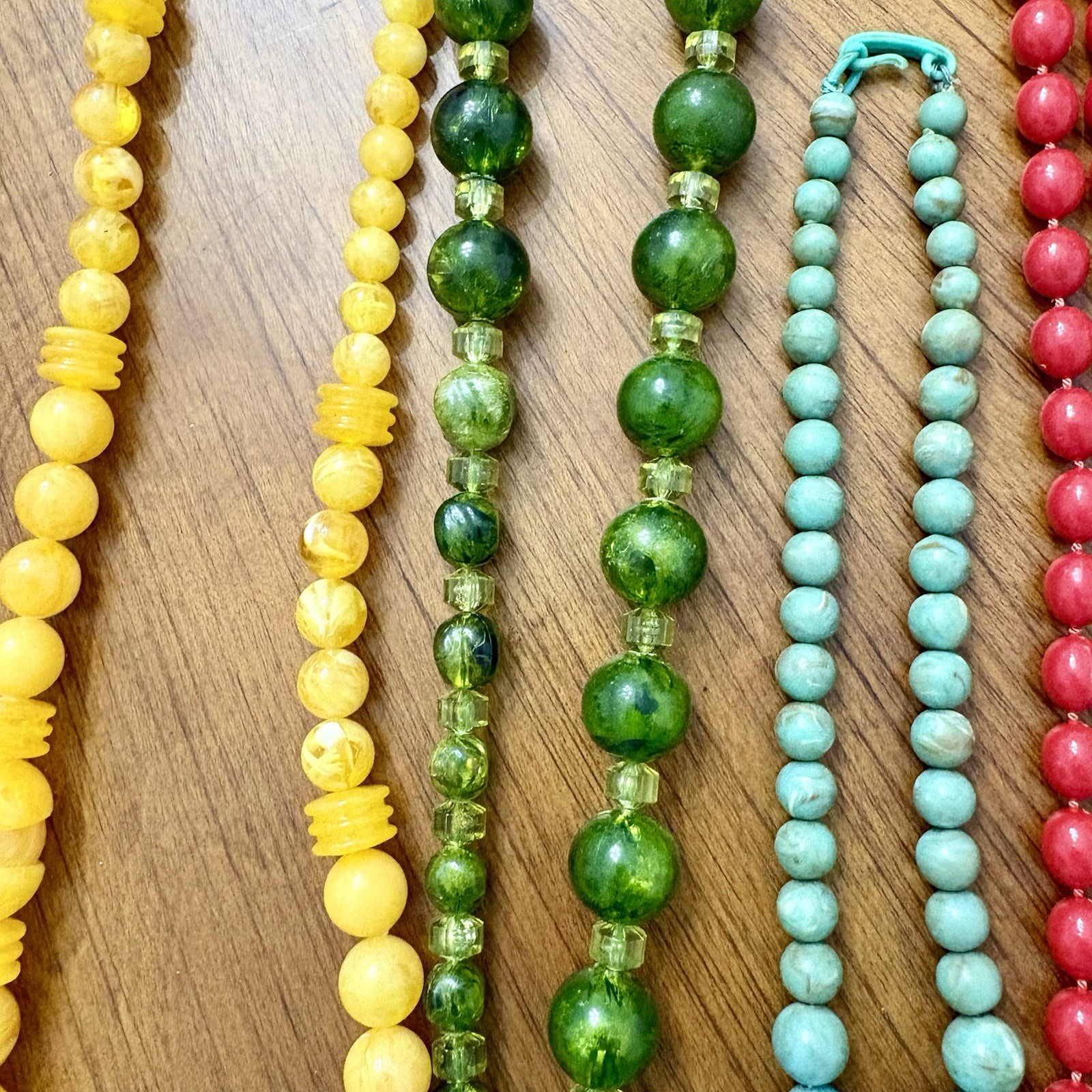 Vintage 1930 – 1960 Plastic Single Strand Beaded Necklace Lot MCM Art Deco
