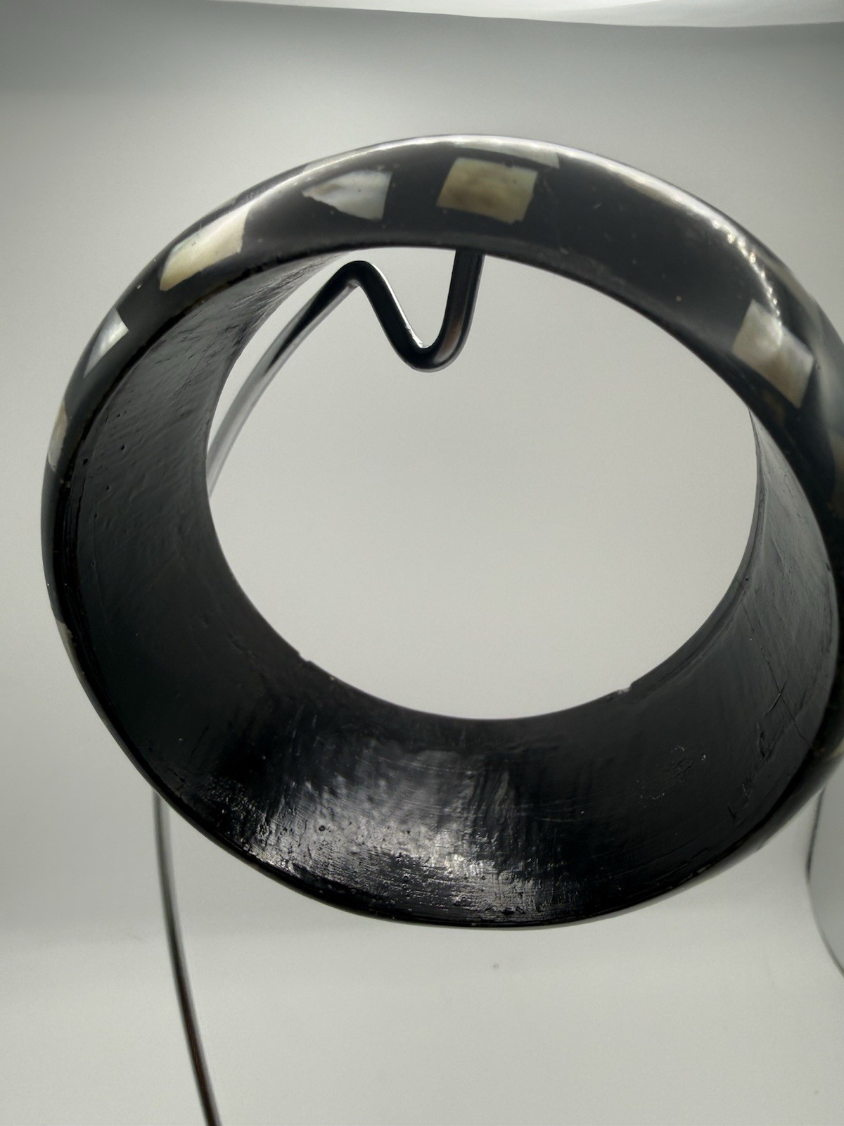 Vintage Bracelet Wood Shell Acrylic White Black Bangle