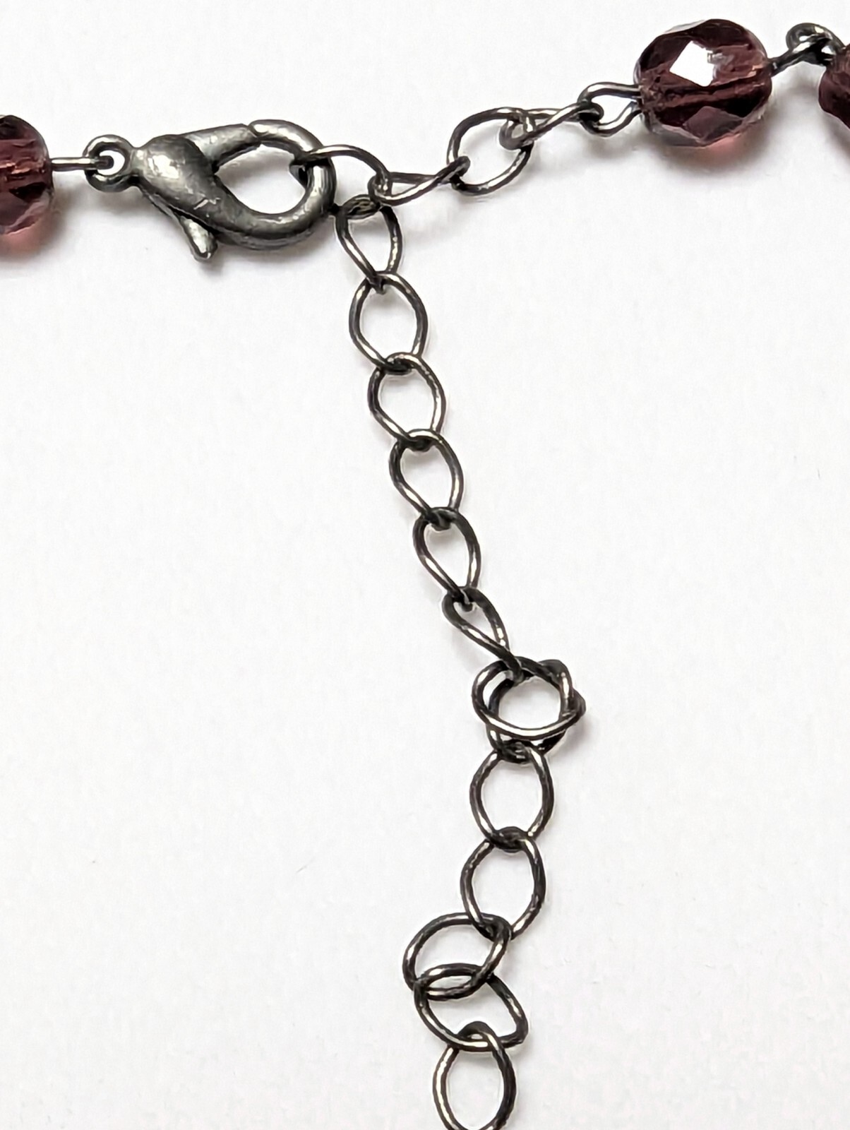 Vintage Maroon Beaded Necklace 16″ Black Metal