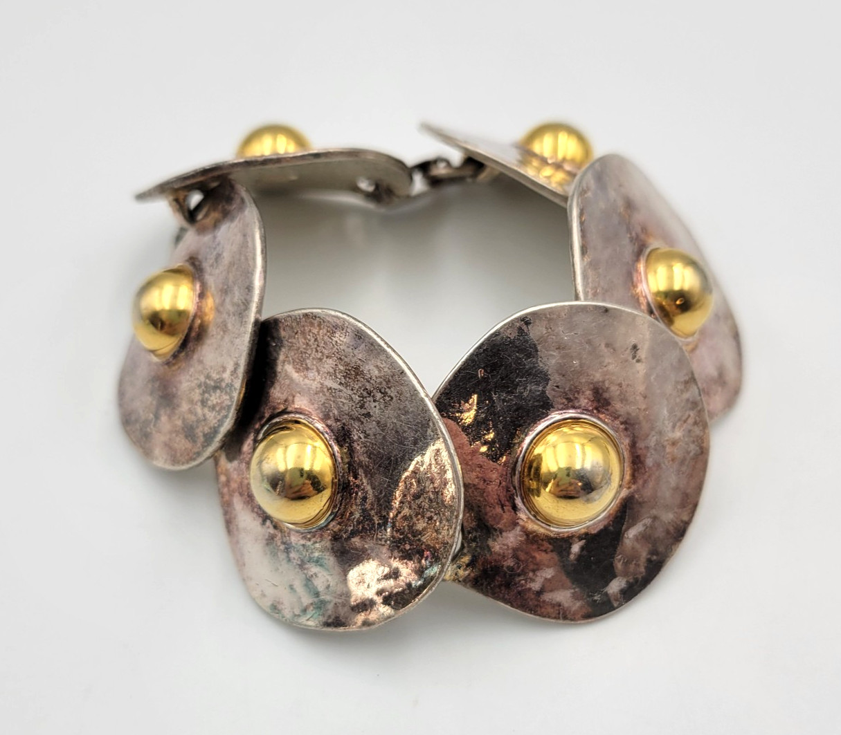 Brutalist Style Jewelry Set Hammered Disc Bracelet Clip on Earrings READ