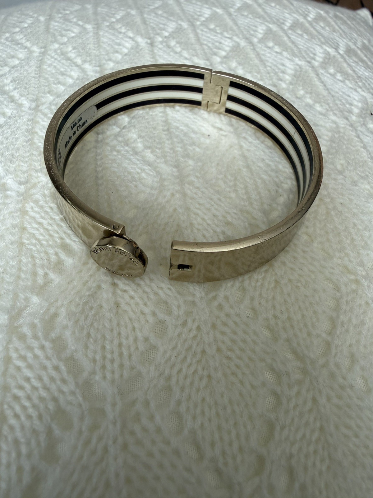 Classic HENRI BENDEL Gold Tone Centennial Stripe Hinged BANGLE BRACELET