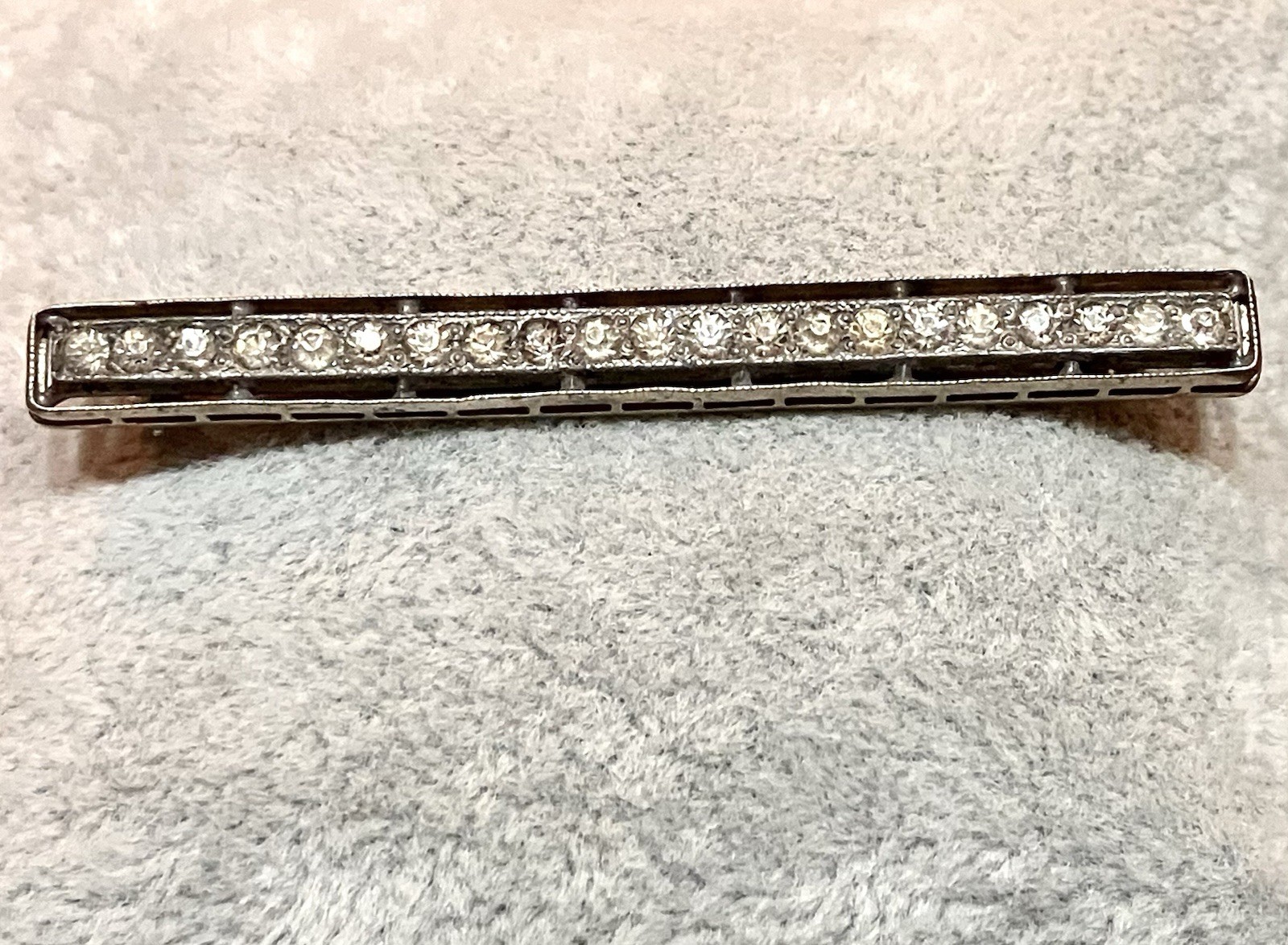 Antique Silverite Fishon Art Deco Straight Bar Brooch With Clear Rhinestones