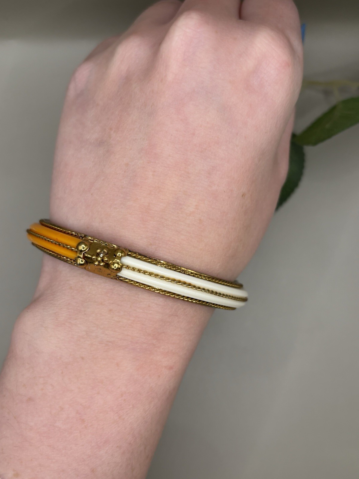 Vintage Reversible Enamel Bangle – Orange Coral & Cream Gold Tone Bracelet