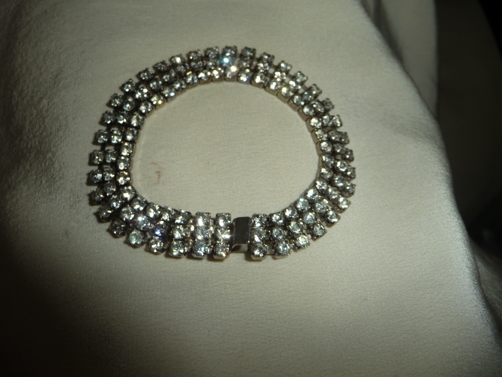 3 ROW RHINESTONES 7″ L x 1/2″ W #5/2A