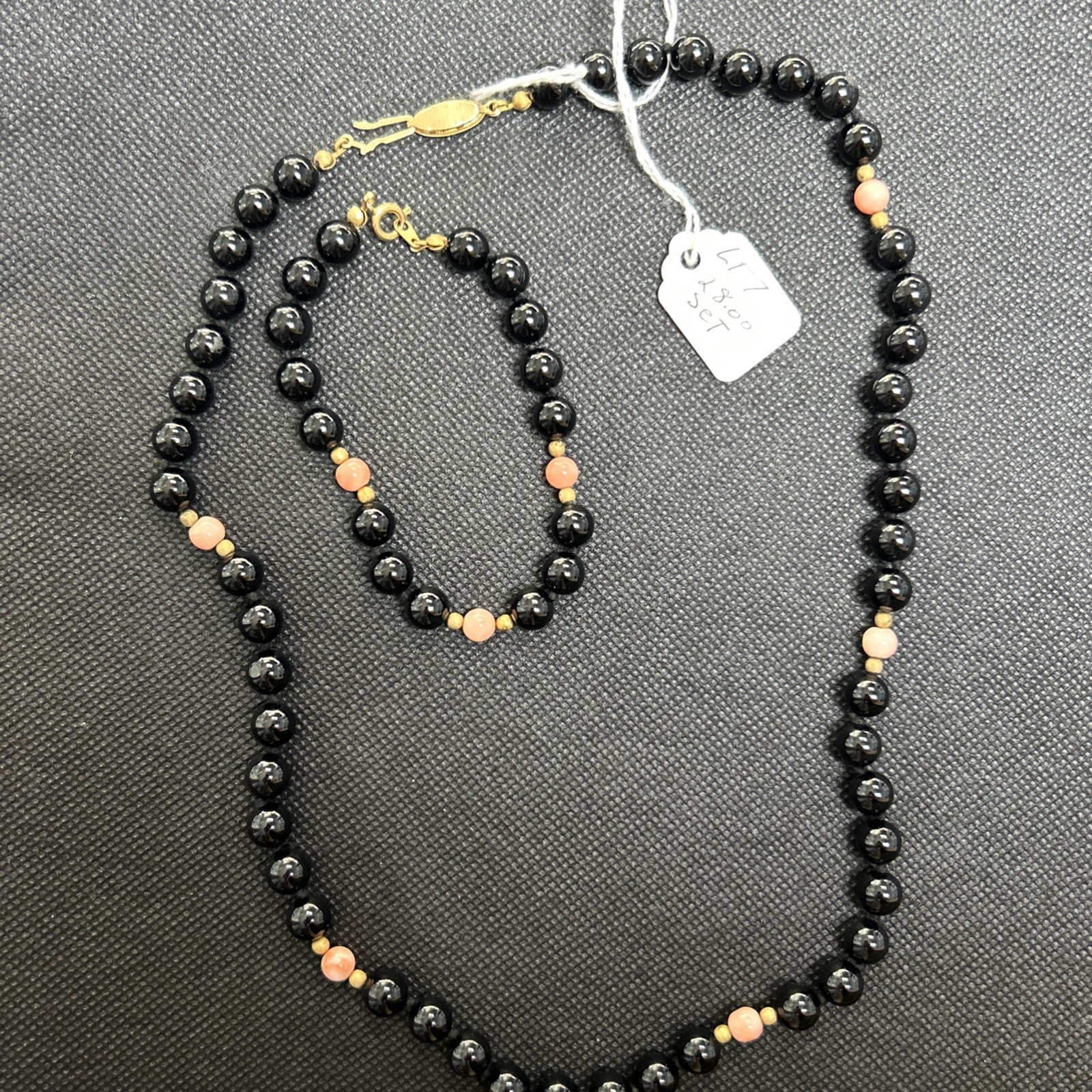 VTG Black Onyx & Coral Hand Knot Necklace 20” & Bracelet 8” Set
