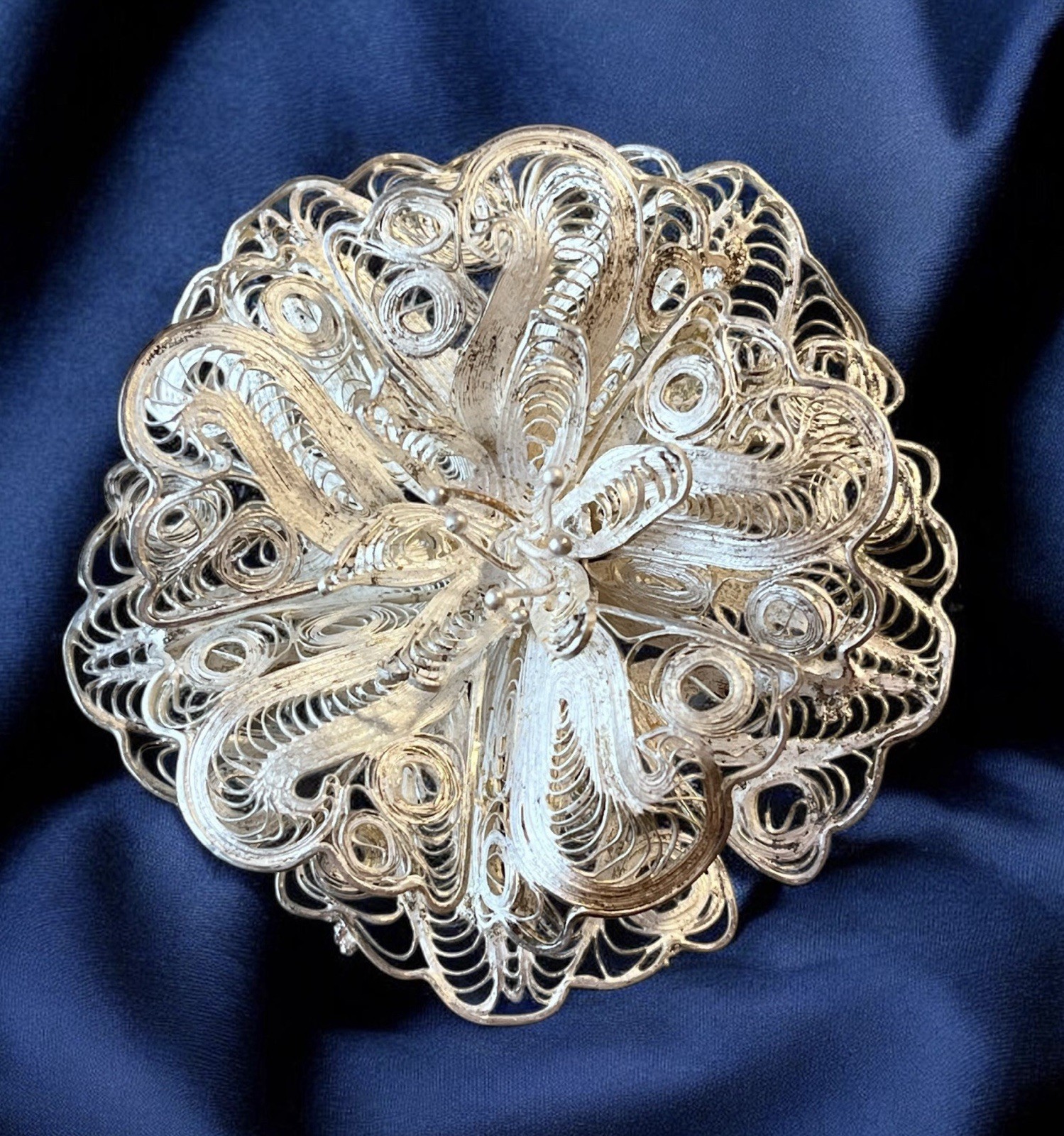 Vintage Mexican Cannetille Filigree Floral Brooch – 2.5” – Marked SILVER MEXICO
