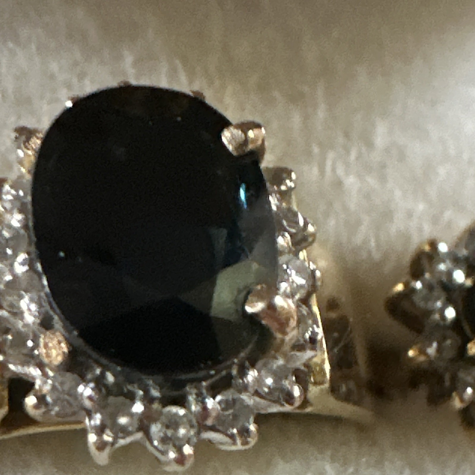 Vintage Yellow Gold Oval Blue Sapphire Halo Cluster Ring, Diamond Accents, 4/5