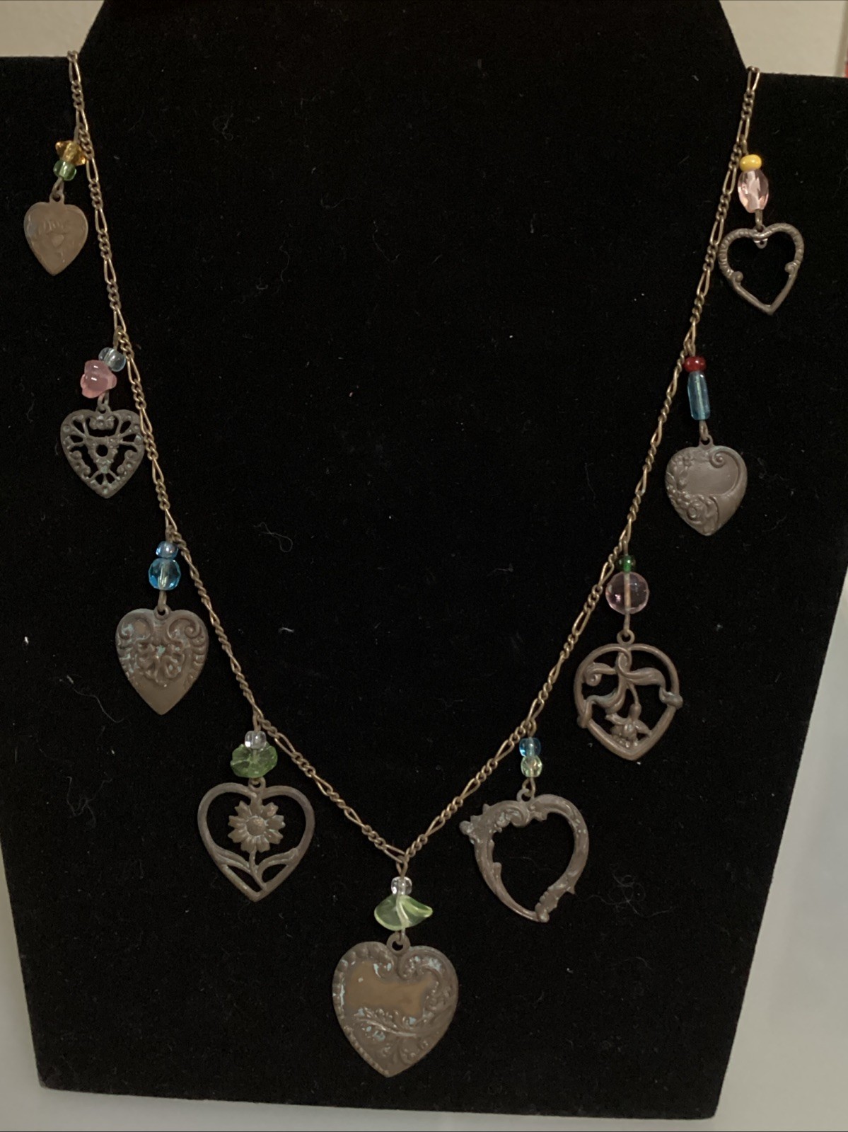 VTG Glass Works Studio G.W.S Signed Multi Color Glass Hearts Charm Long Necklace