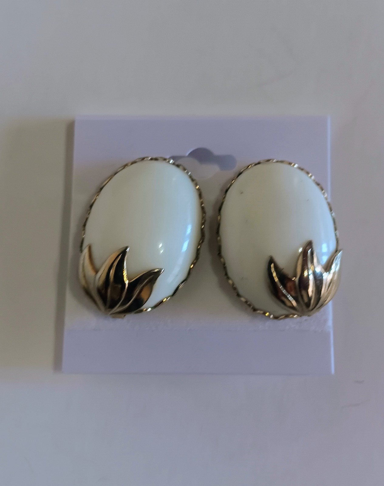 Lot Of 7 Vintage Costume Jewelry Clip Earrings Necklace Coro Tiffari DKNyBracele