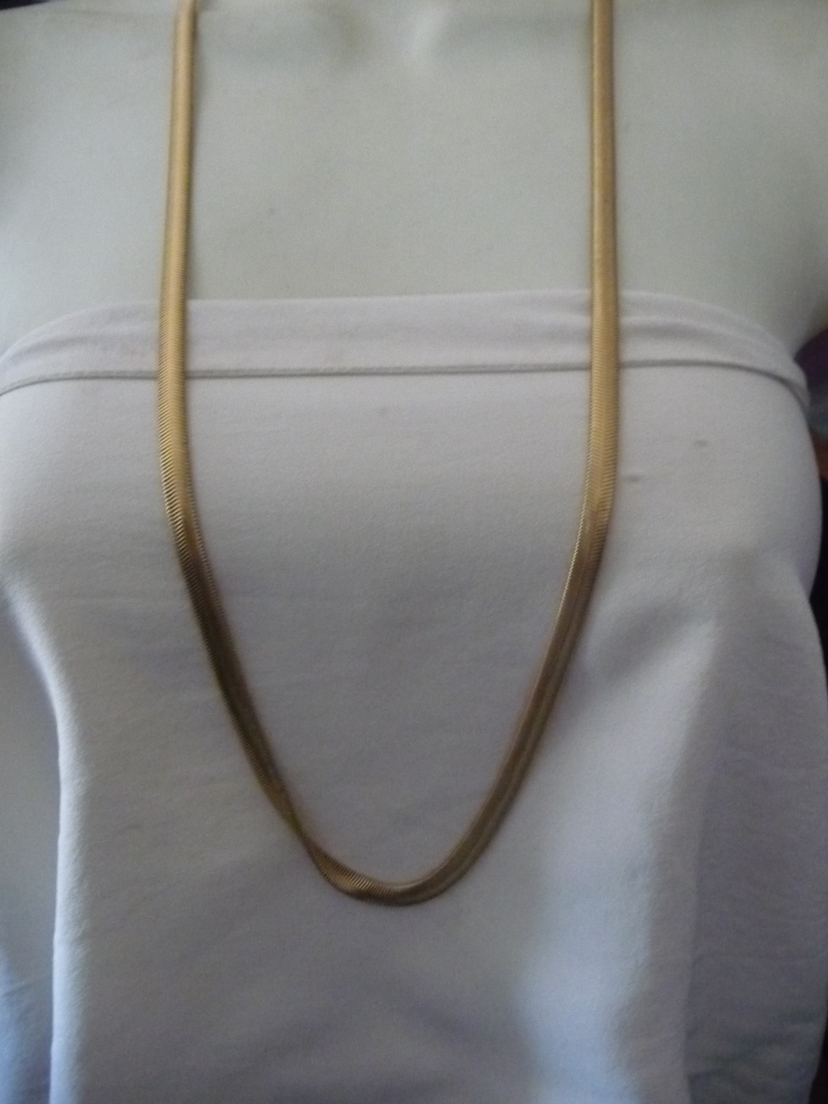 16” L X 1/4” W GOLD TONE SNAKE CHAIN NECKLACE #29/20