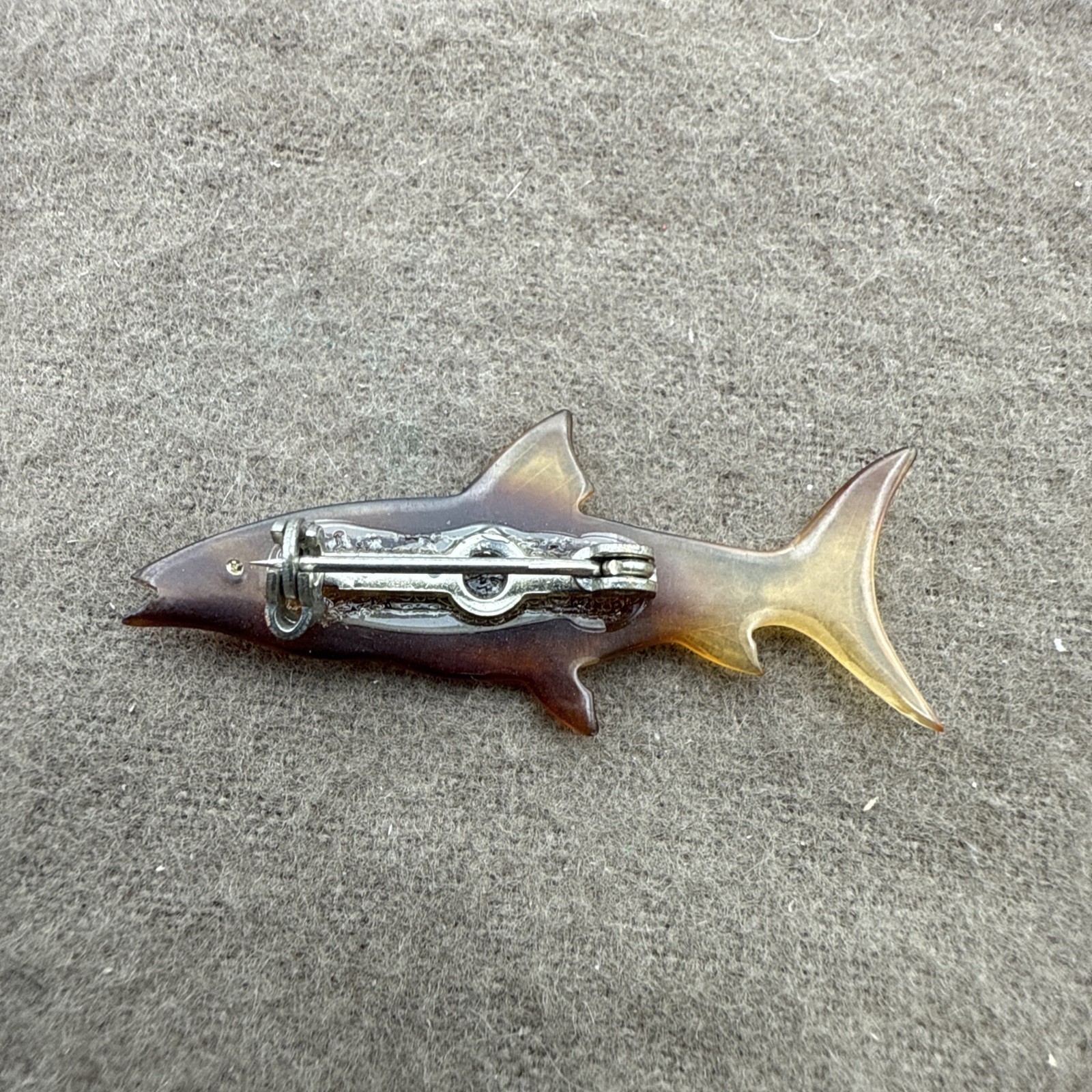 Acrylic Tortoise Shell Brown Pin – Shape Of Fish