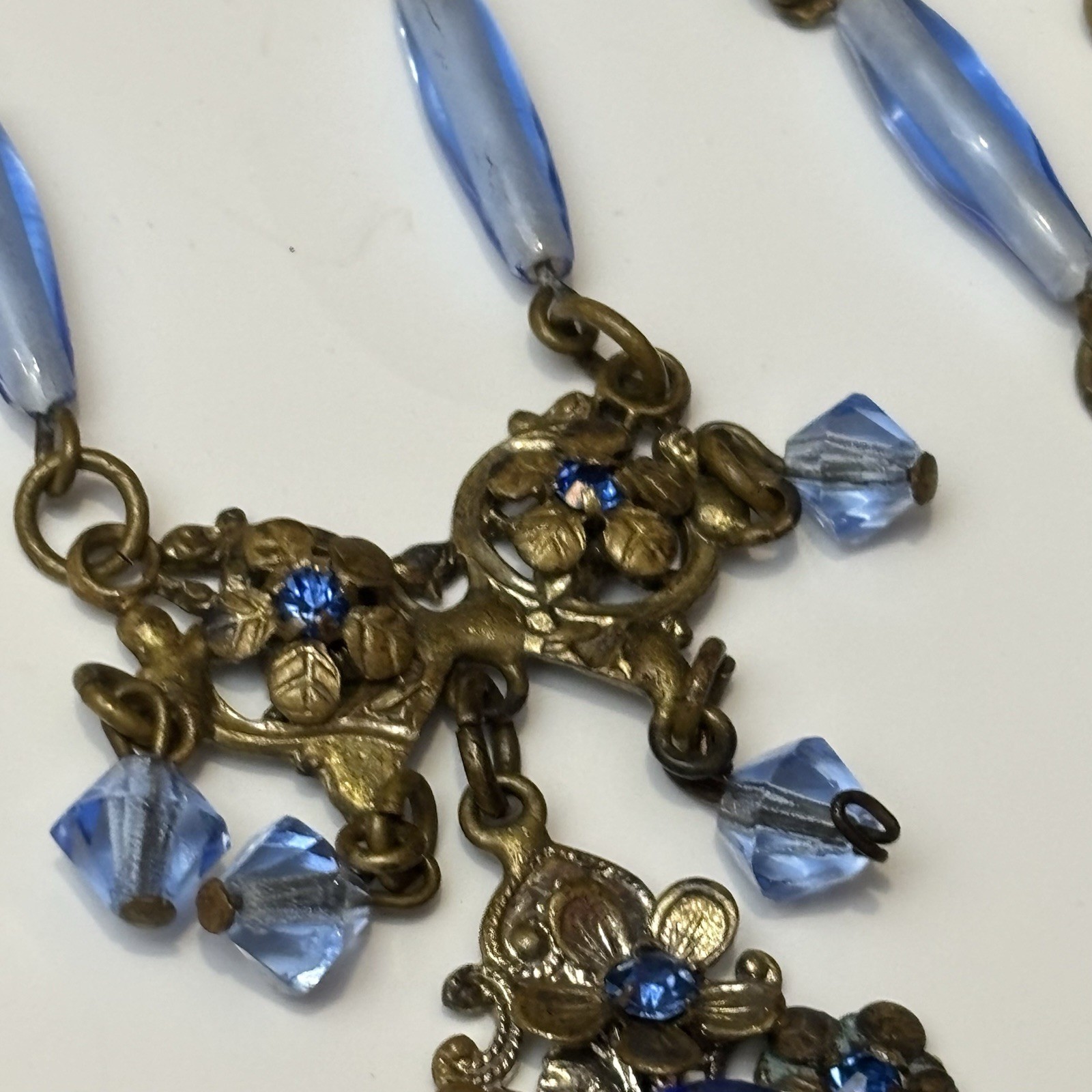 Vtg Czech Art Deco Brass Filigree Sapphire Blue Glass Fringe Festoon Necklace