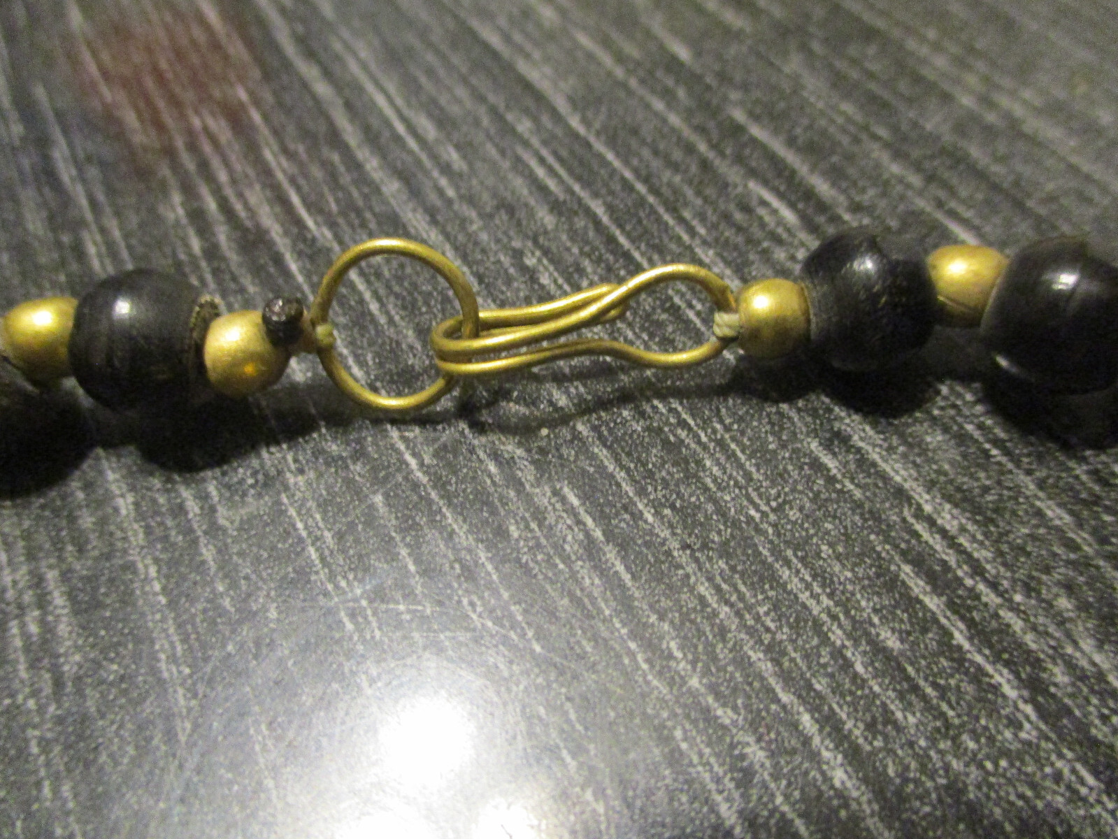 Vintage Gold Tone Metal Spike Resin Bead Punk Goth Industrial Choker Necklace