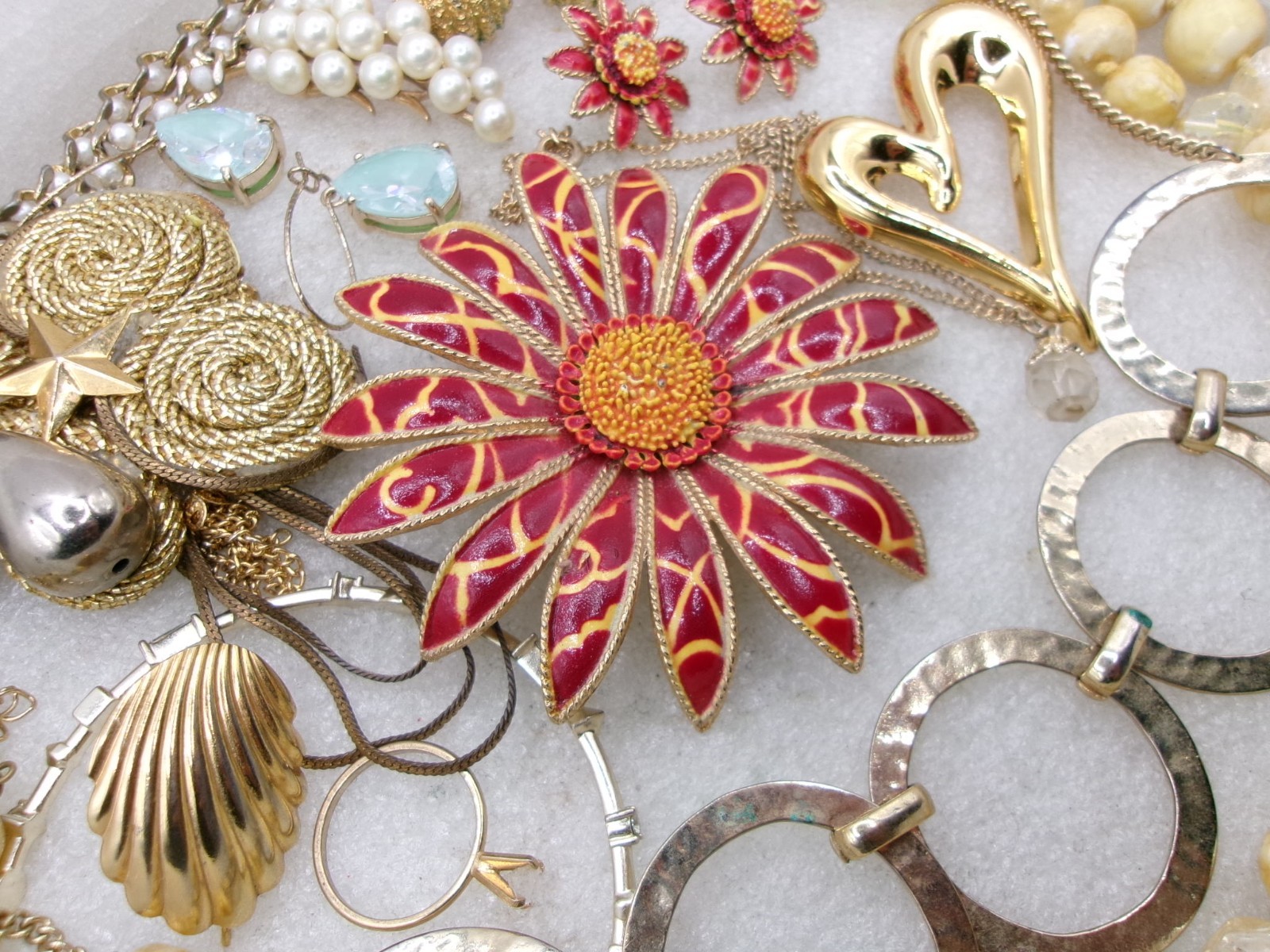 Vintage & Mod Estate Costume Jewelry Lot~AVON~KENDRA~MONET~COROCRAFT~PD~MAJORICA