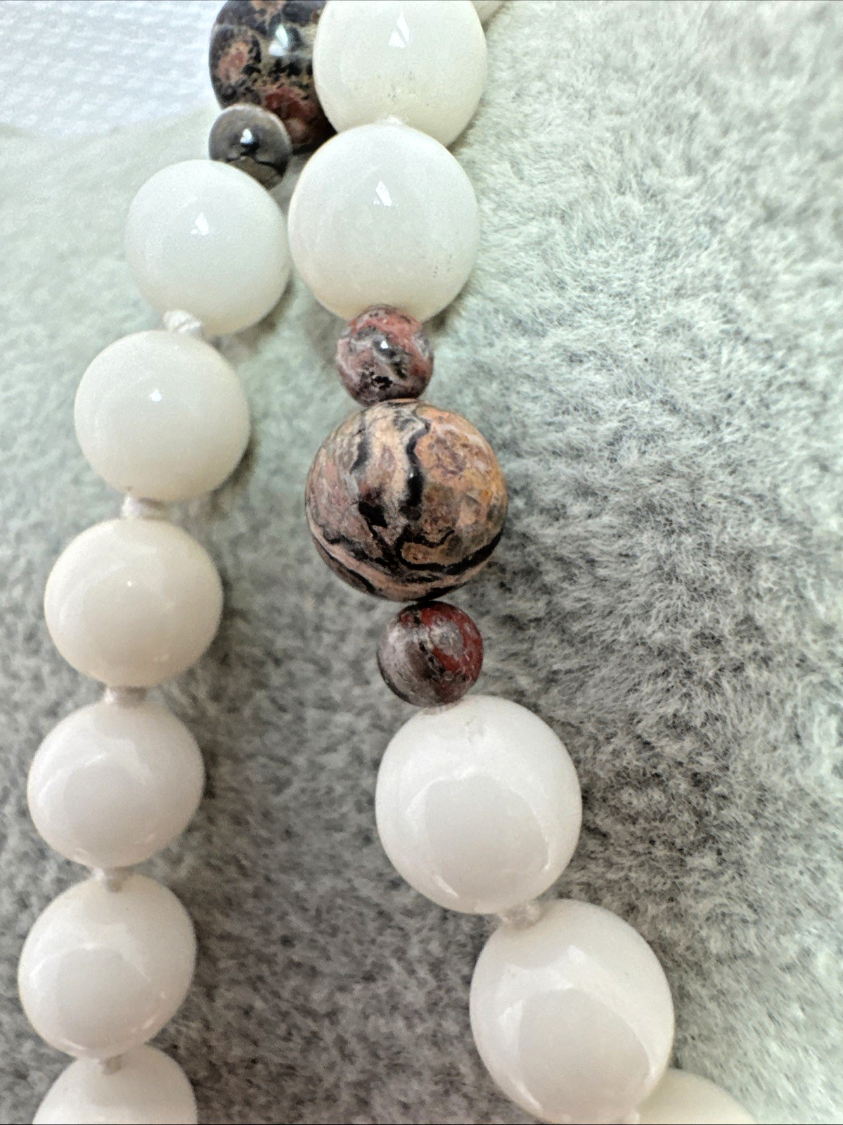 VTG Quartz Agate Jasper polished Crystal Glass Stone Beaded hand knot Necklace