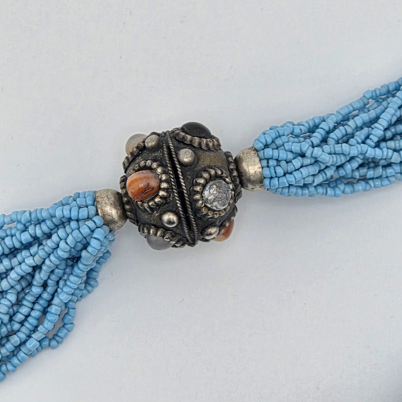 Vtg Tibetan Necklace 25″ Glass Sead Bead 20 Strand Silver Tone Gem Chip Orbs