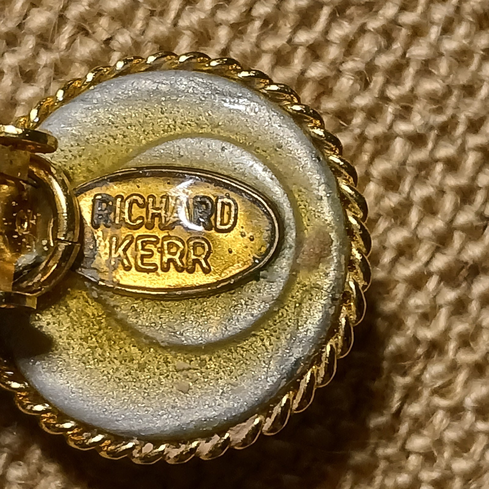 Vintage Richard Kerr Signed Gold Tone Austrian Crystal Clip On Earring Braided