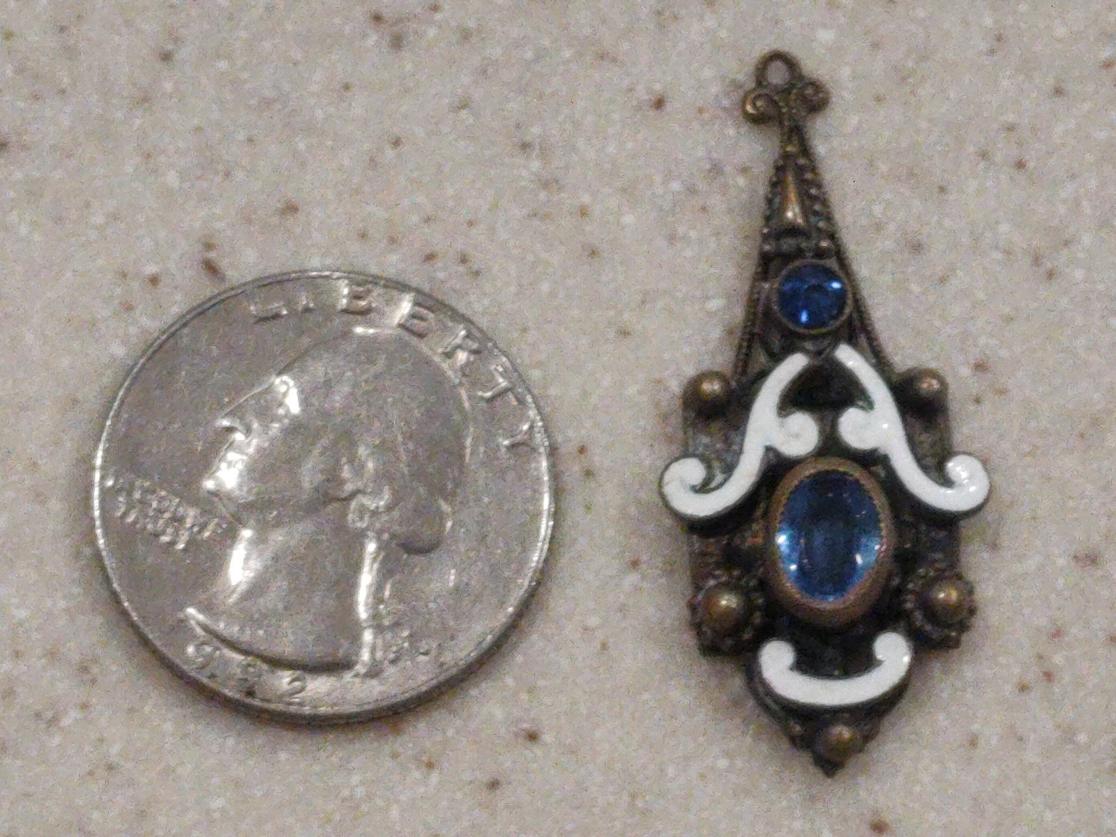 ANTIQUE CZECHOSLOVAKIA ENAMEL UNKNOWN METAL W/BLUE FACETED STONES PENDANT