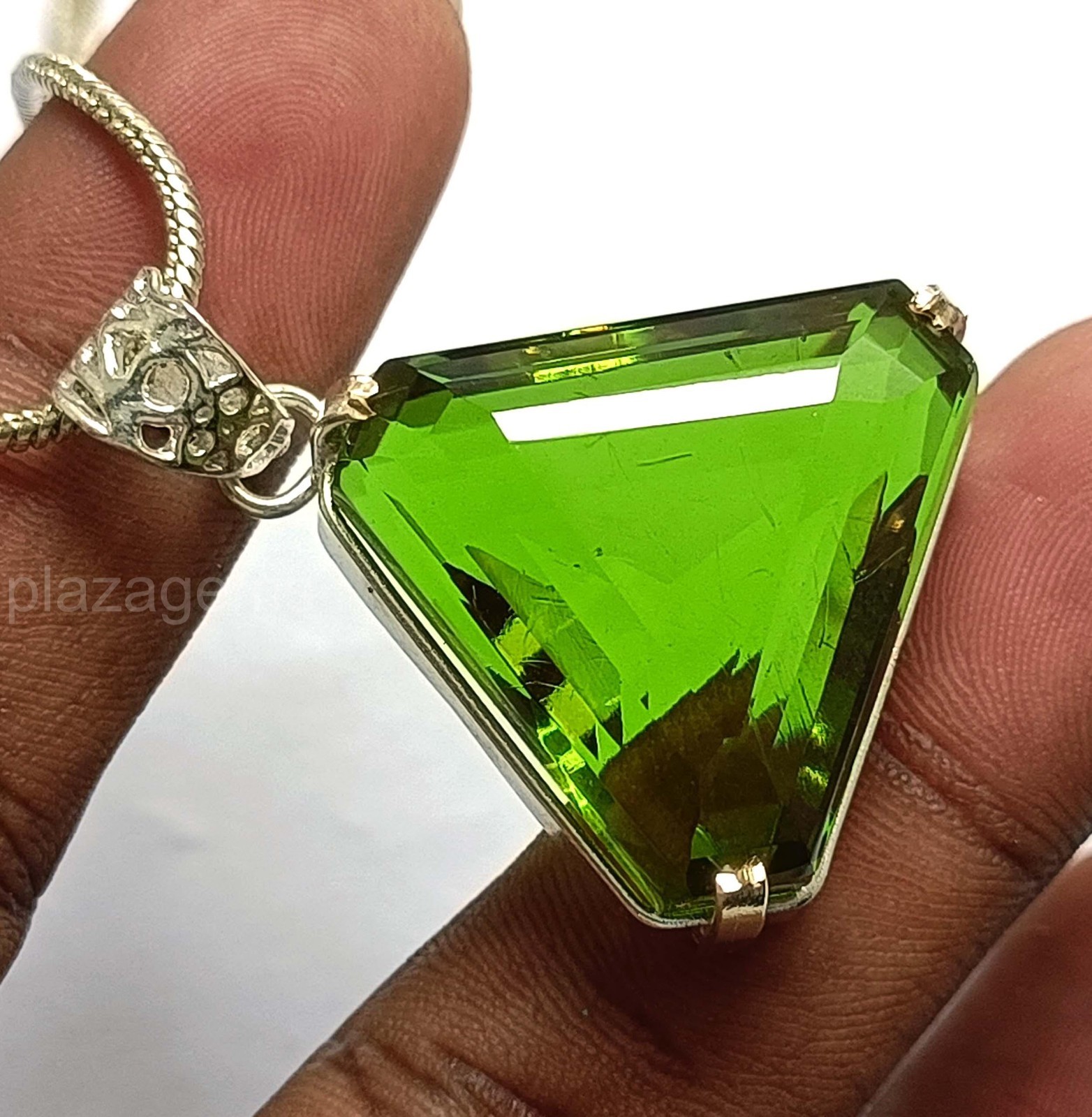 89.70 Ct Color-Change Alexandrite Pendant | Fancy Cut 39x29mm + 925 Chain 5SDR