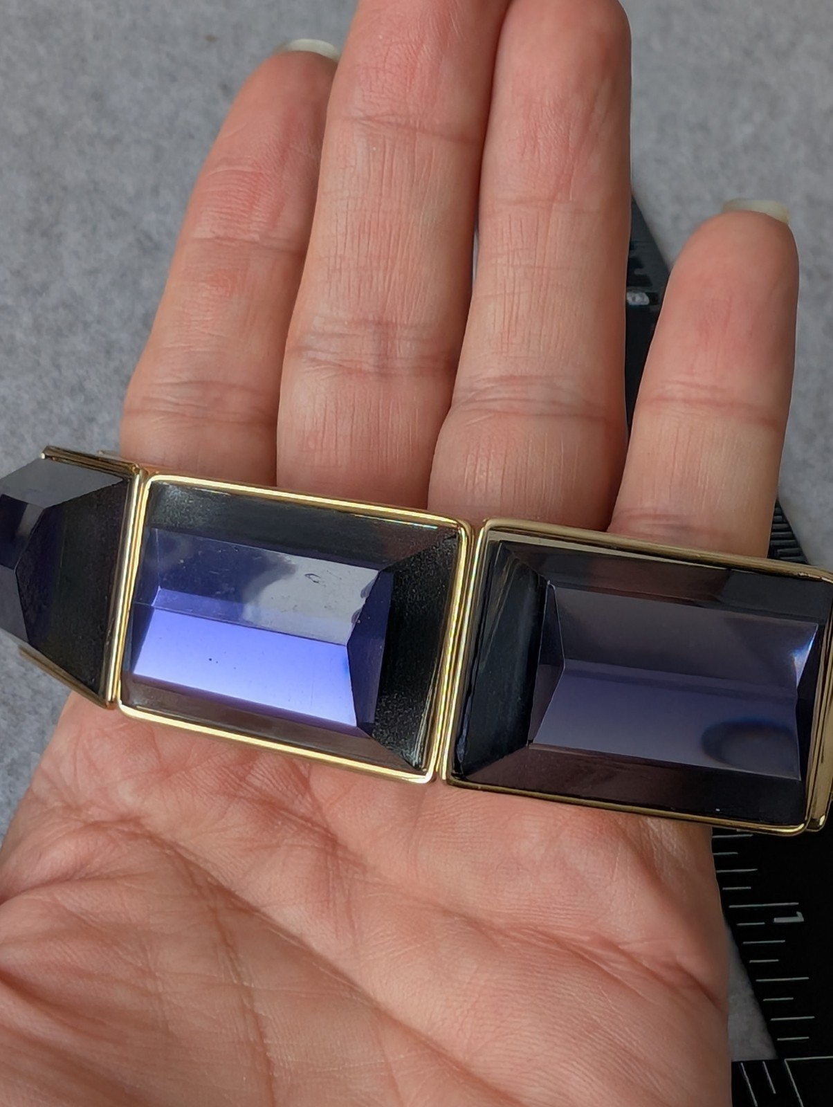 Large Gemstone Faux Amethyst Acrylic Faceted Cuff Bracelet Stretch Gold Tone
